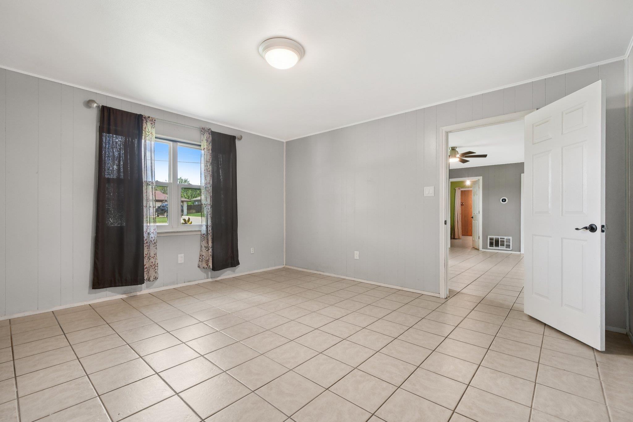 709 Harvey Ave, Burnet, TX 78611