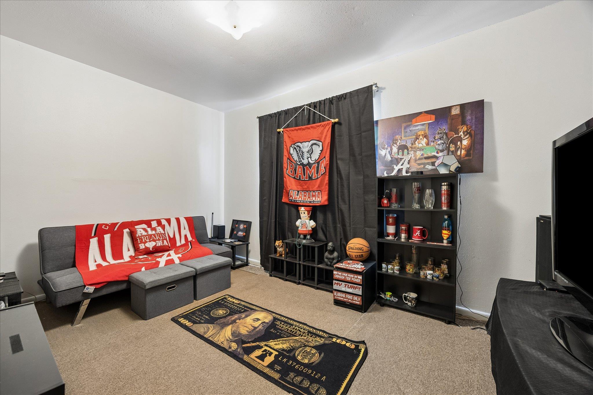 525 Lenora Dr, Taylor, TX 76574