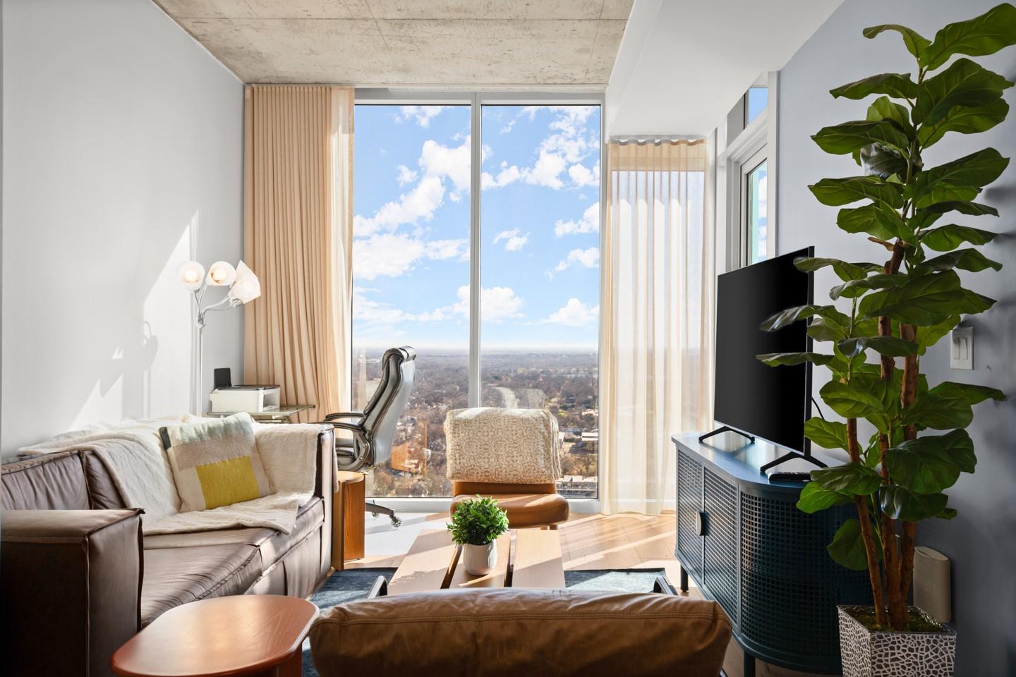 48 East Ave # 2707, Austin, TX 78701