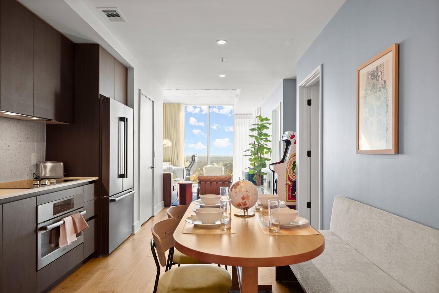 48 East Ave # 2707, Austin, TX 78701