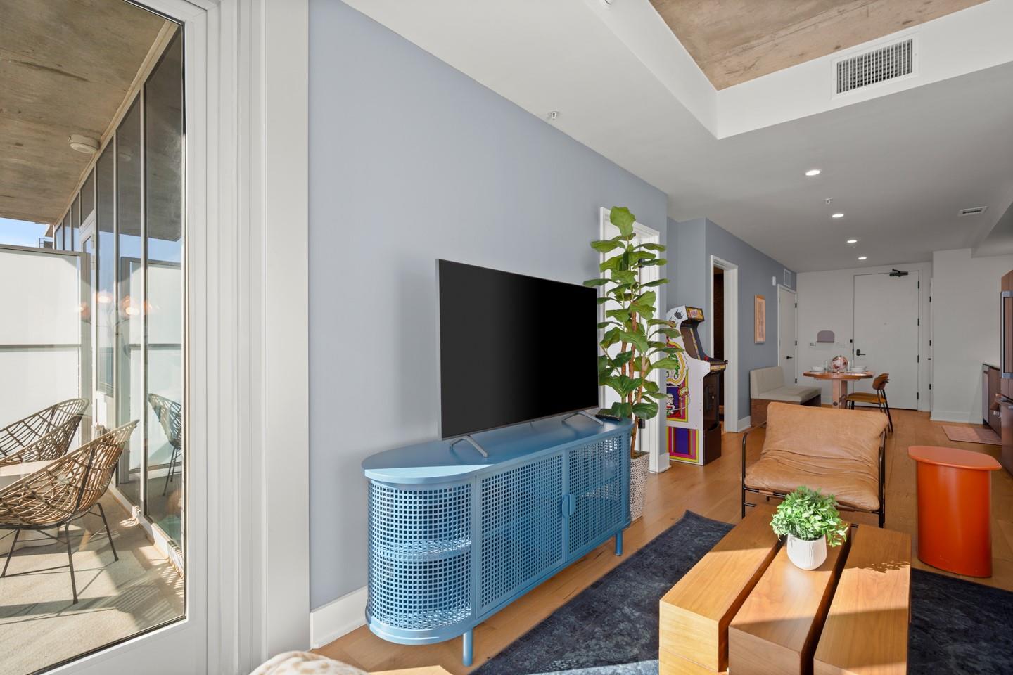 48 East Ave # 2707, Austin, TX 78701