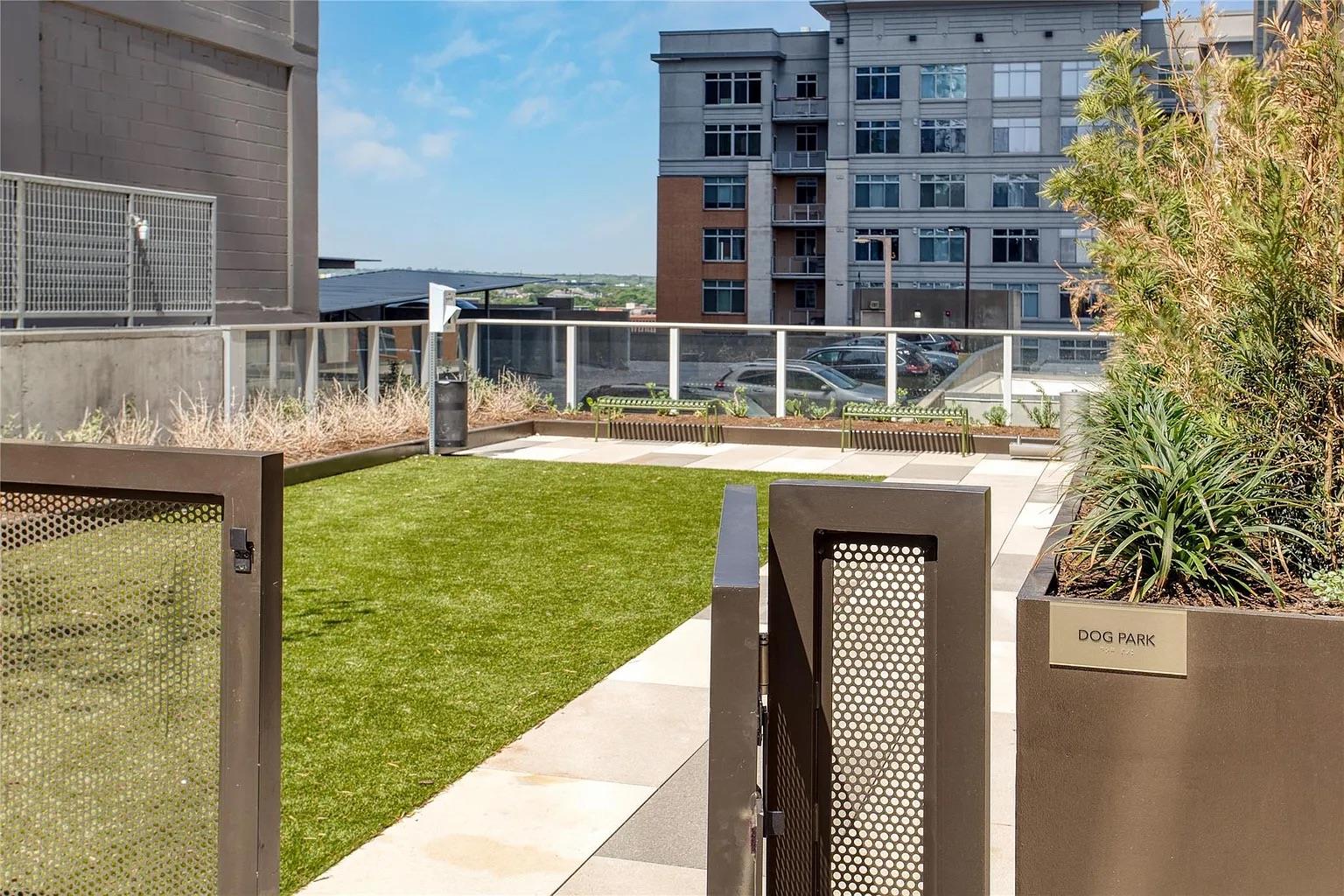 48 East Ave # 2707, Austin, TX 78701