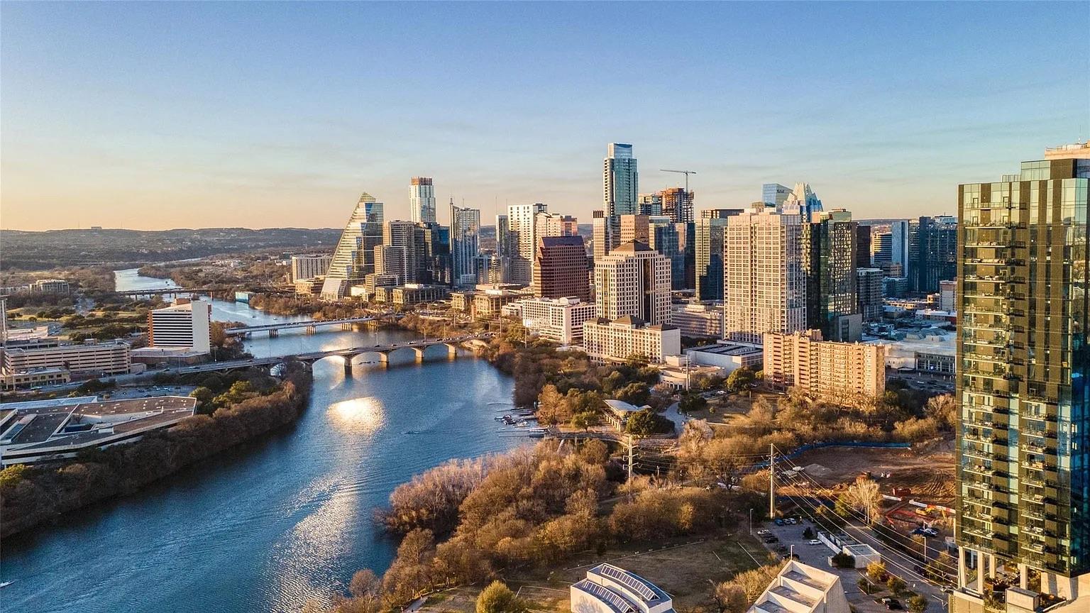 48 East Ave # 2707, Austin, TX 78701