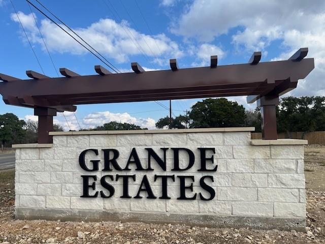 107 Mathew St, Bertram, TX 78605