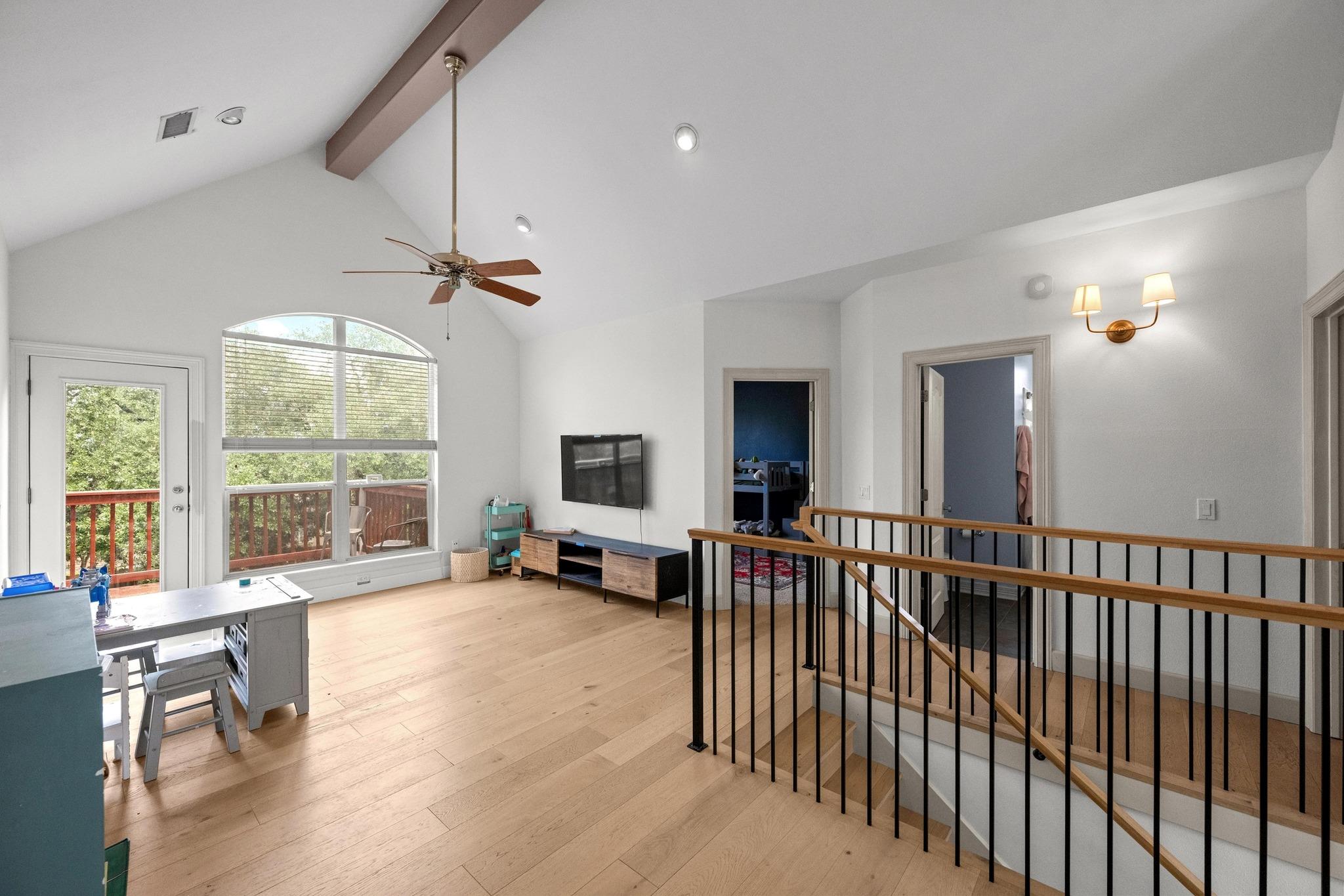 707 Malabar St, Lakeway, TX 78734