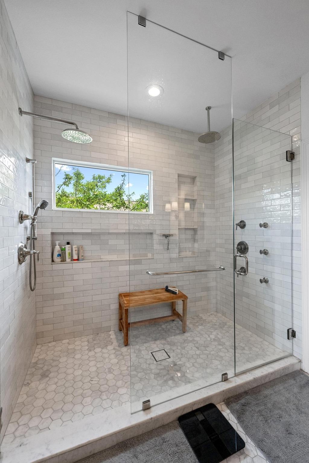 707 Malabar St, Lakeway, TX 78734