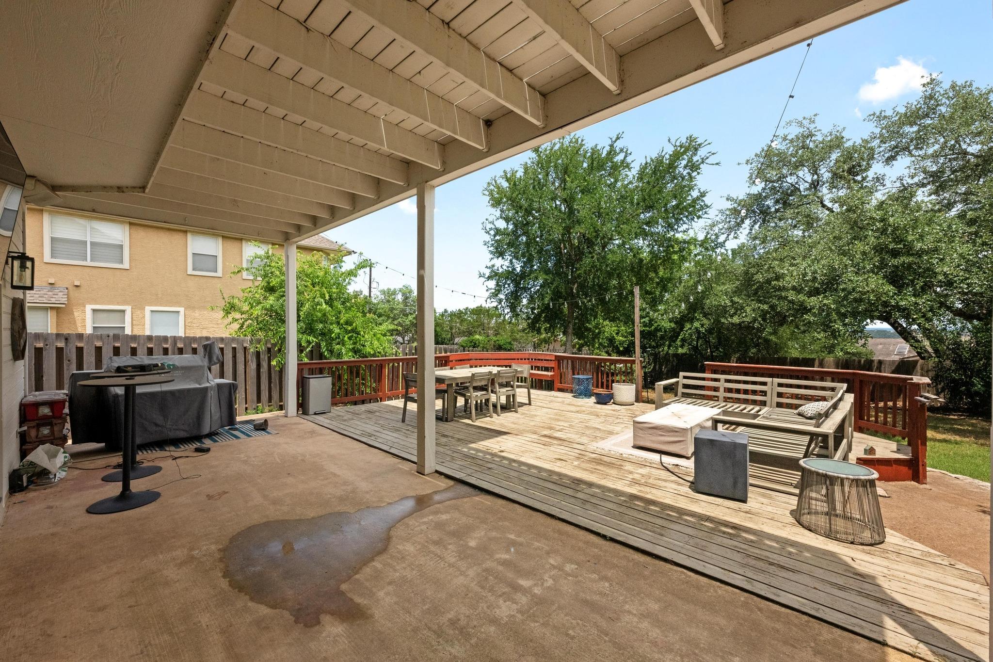 707 Malabar St, Lakeway, TX 78734