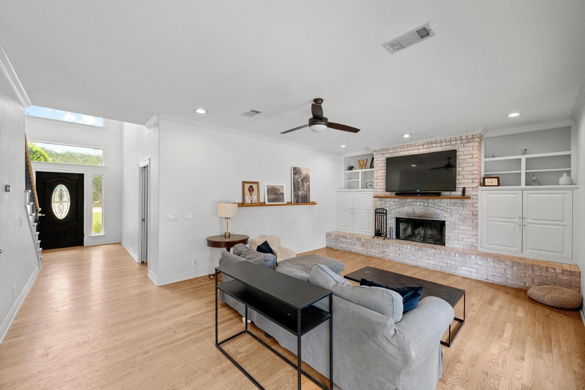 707 Malabar St, Lakeway, TX 78734