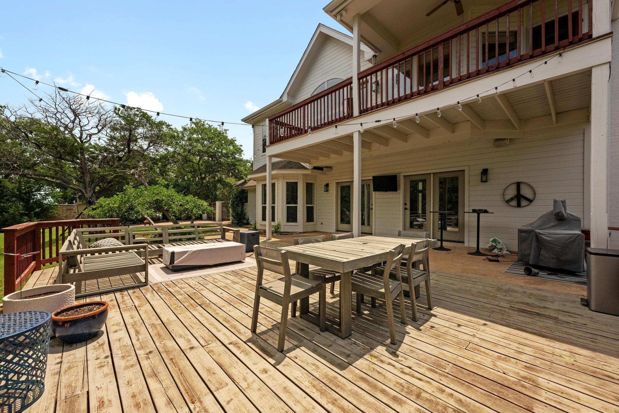 707 Malabar St, Lakeway, TX 78734