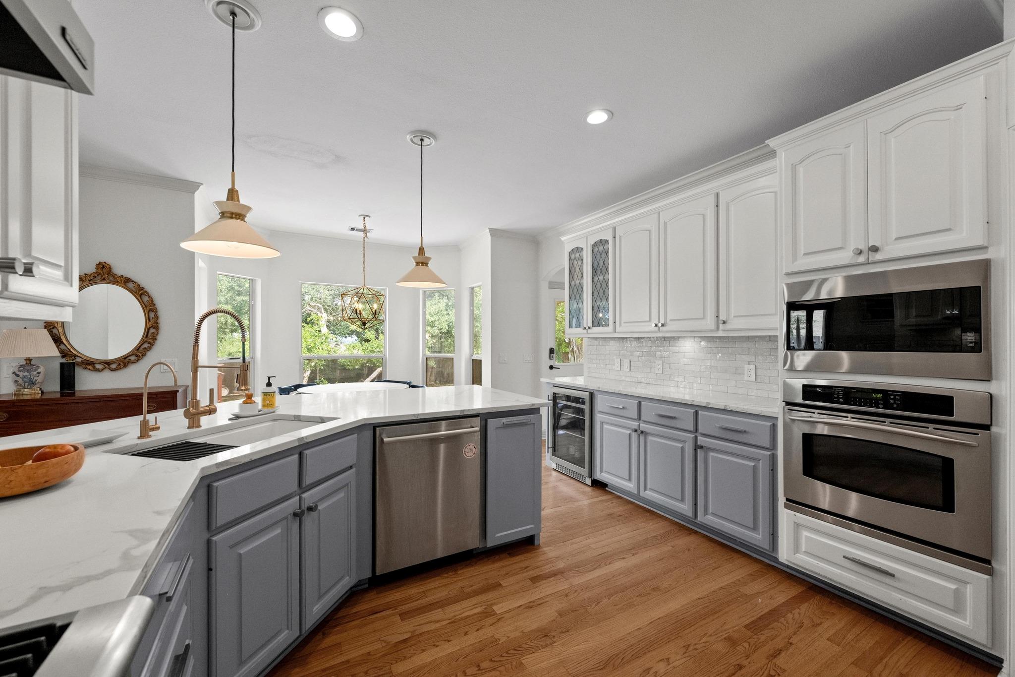 707 Malabar St, Lakeway, TX 78734