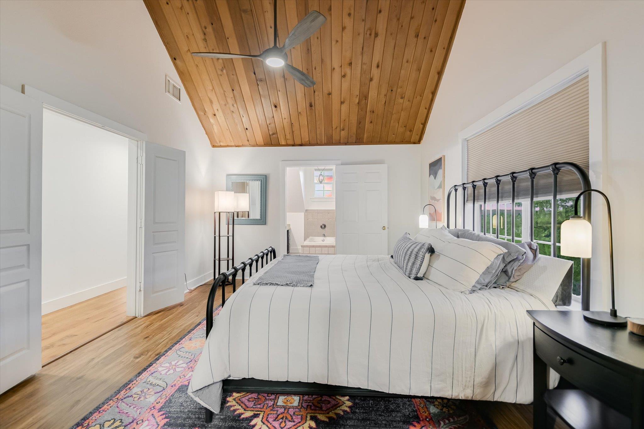 250 HIDDEN OAKS Rd, Wimberley, TX 78676