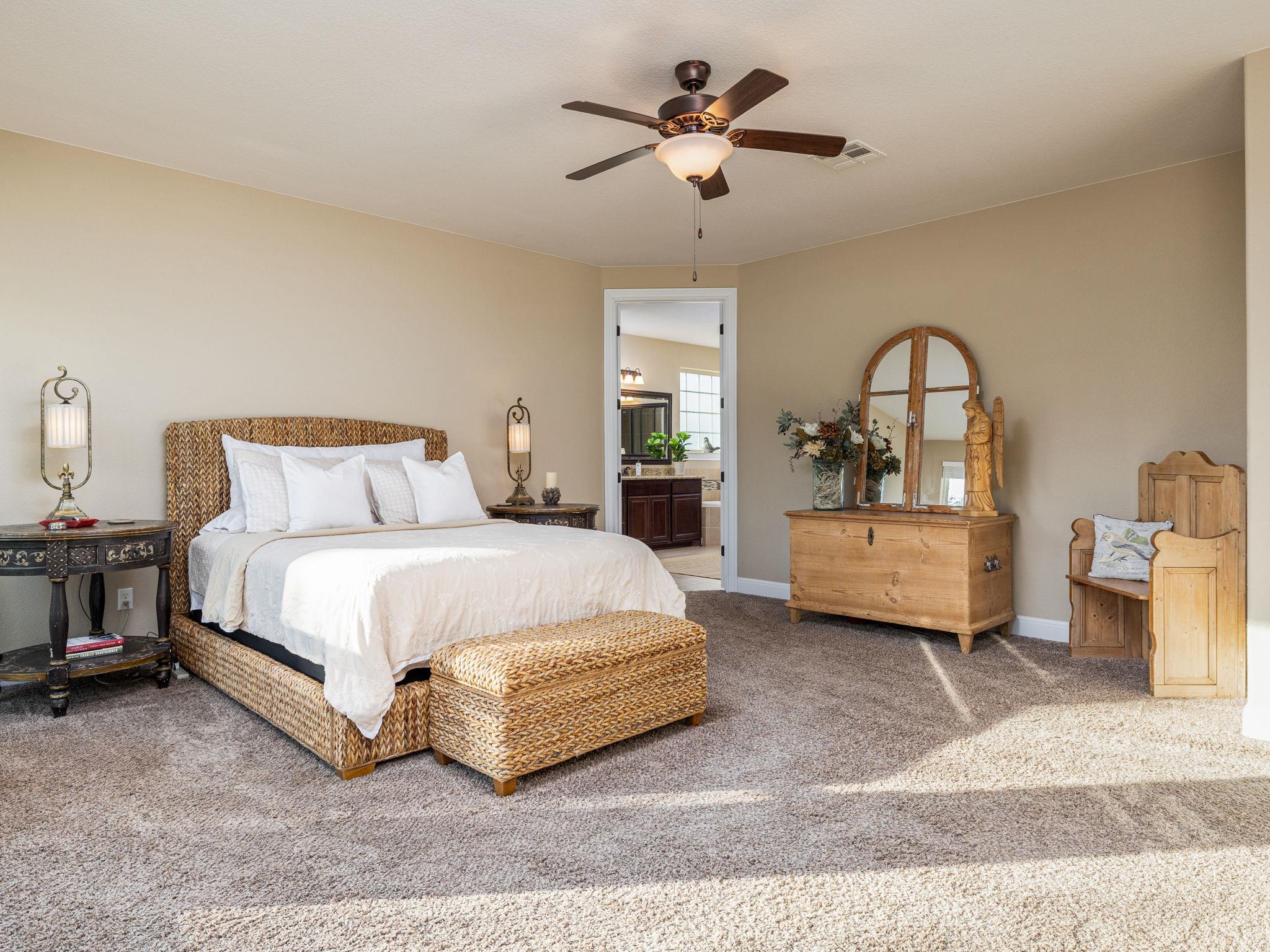 2601 Greatwood Trl, Leander, TX 78641