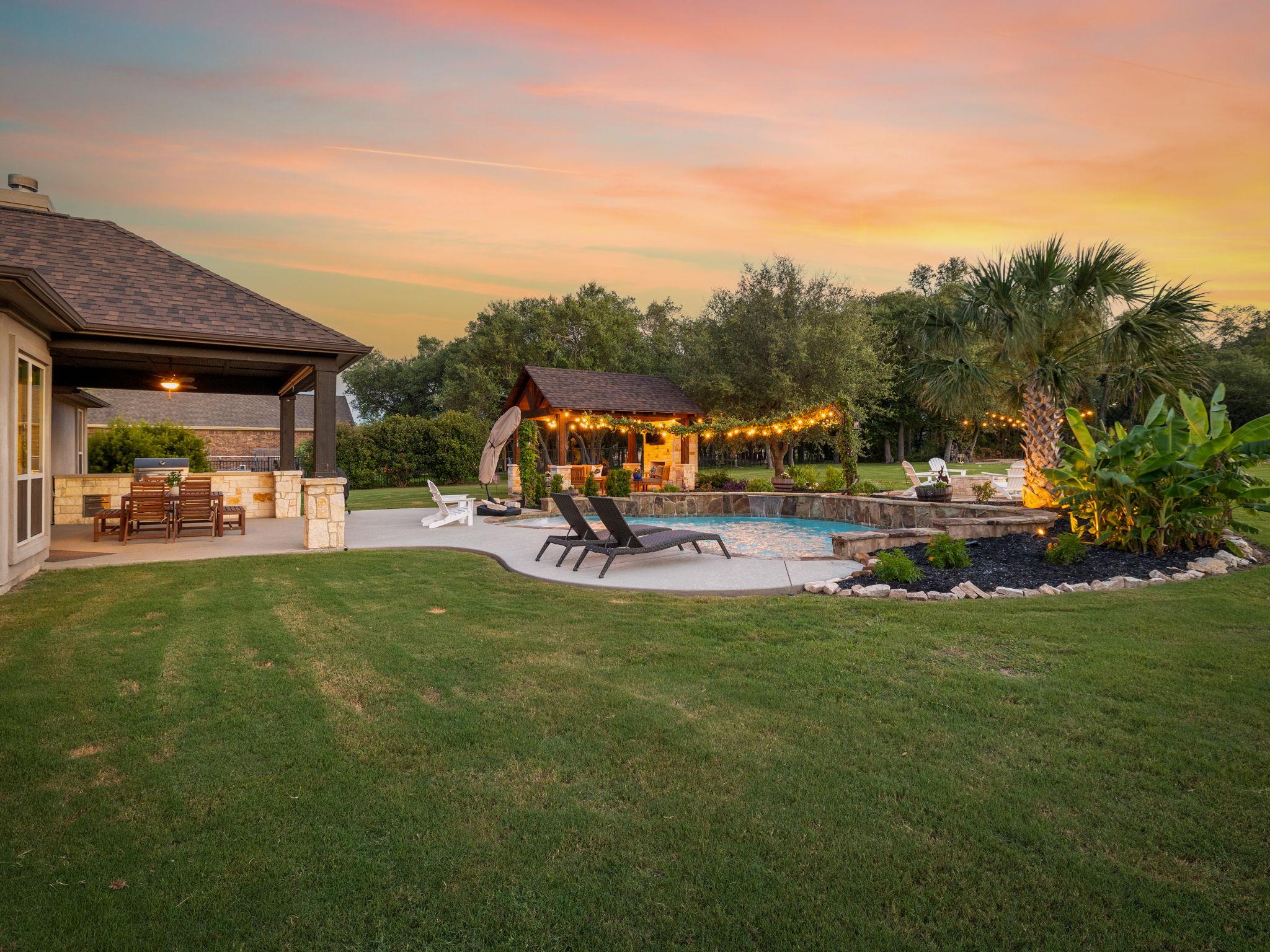 2601 Greatwood Trl, Leander, TX 78641