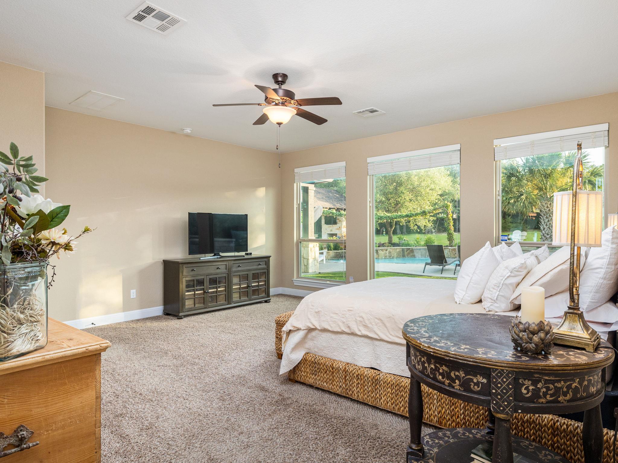 2601 Greatwood Trl, Leander, TX 78641