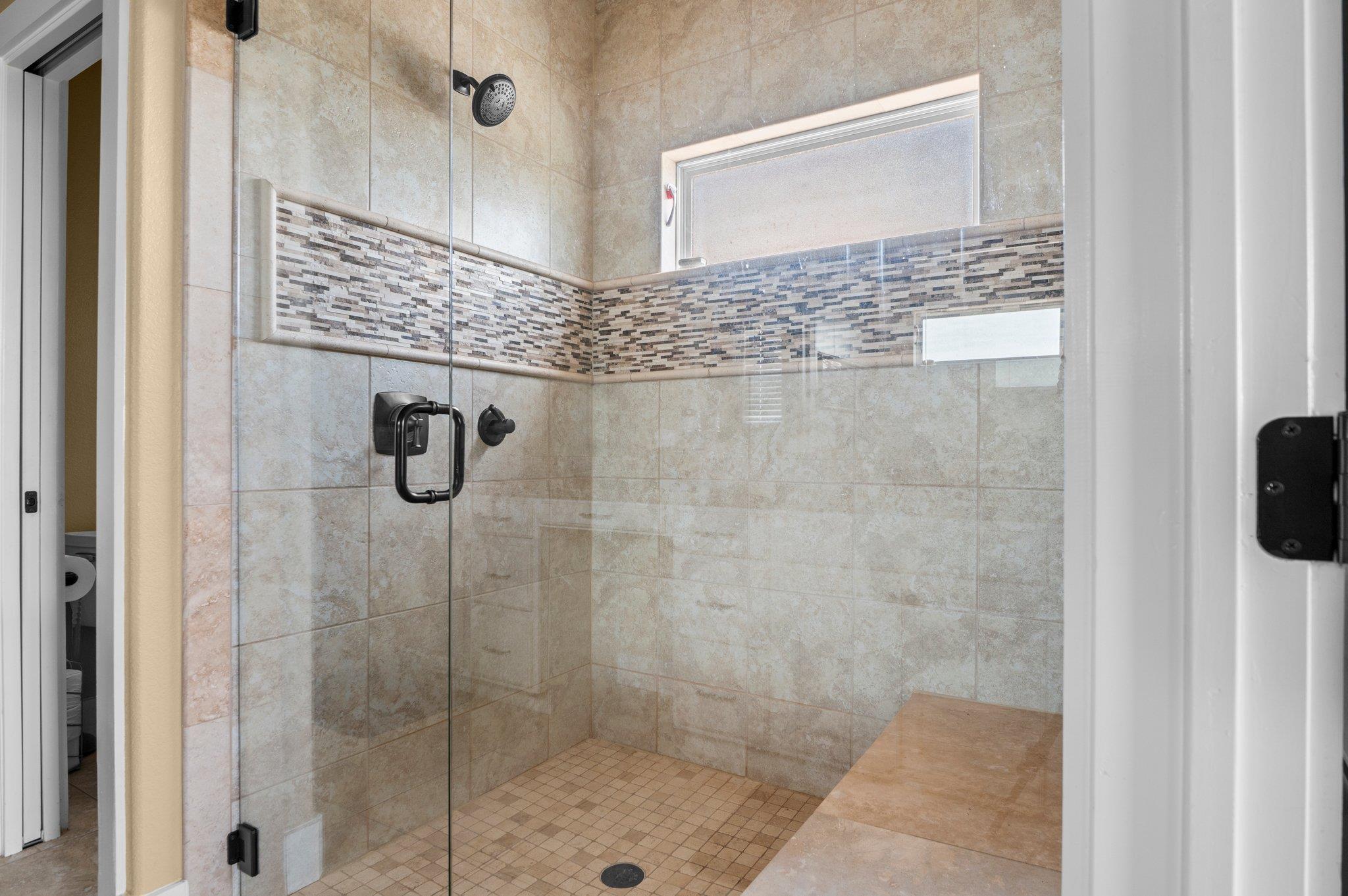 1513 Hill Top Dr, Granite Shoals, TX 78654