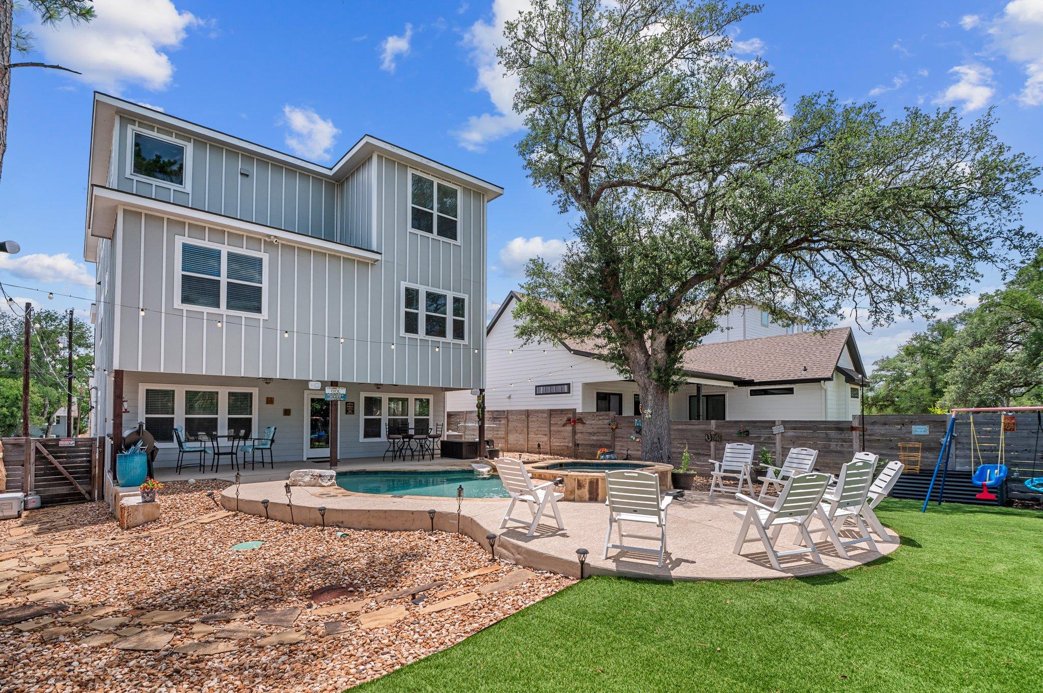 1513 Hill Top Dr, Granite Shoals, TX 78654