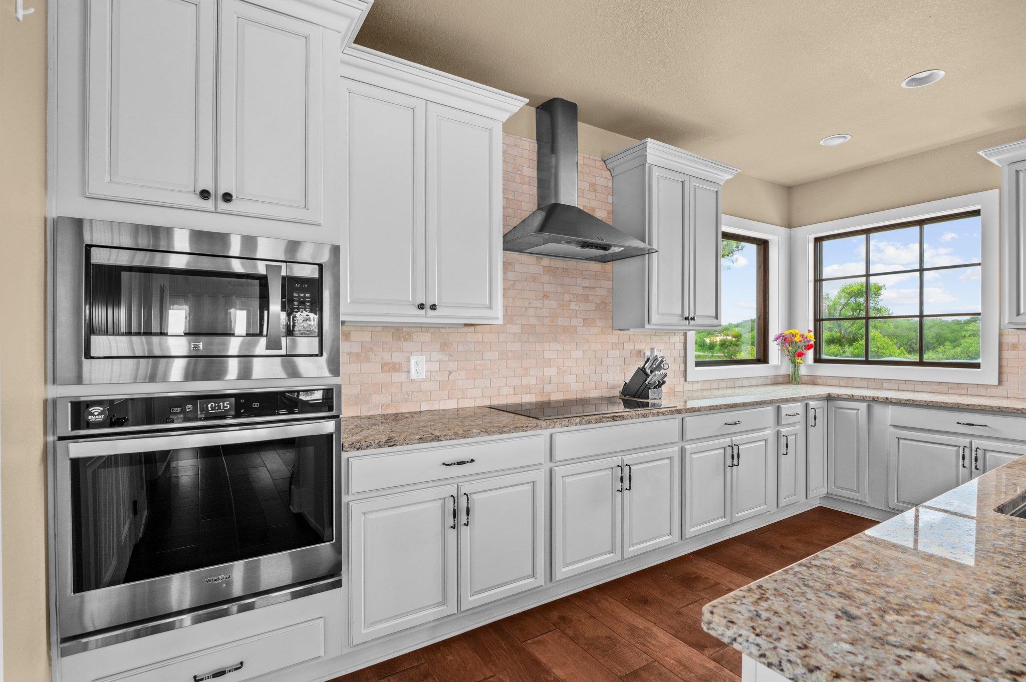 1513 Hill Top Dr, Granite Shoals, TX 78654