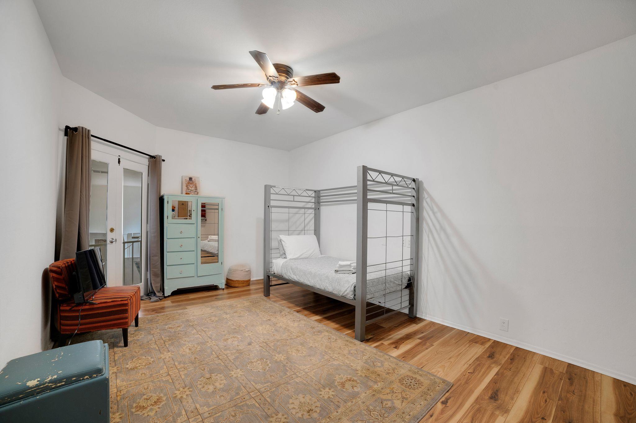 1 Crystal Springs Court Ct # H, The Hills, TX 78738