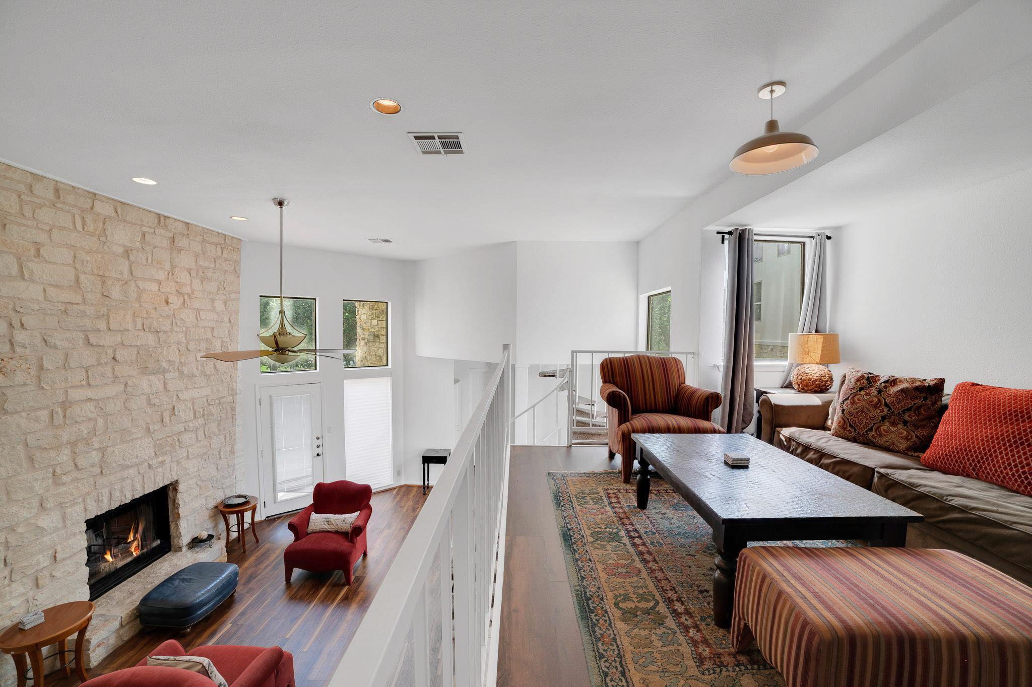 1 Crystal Springs Court Ct # H, The Hills, TX 78738