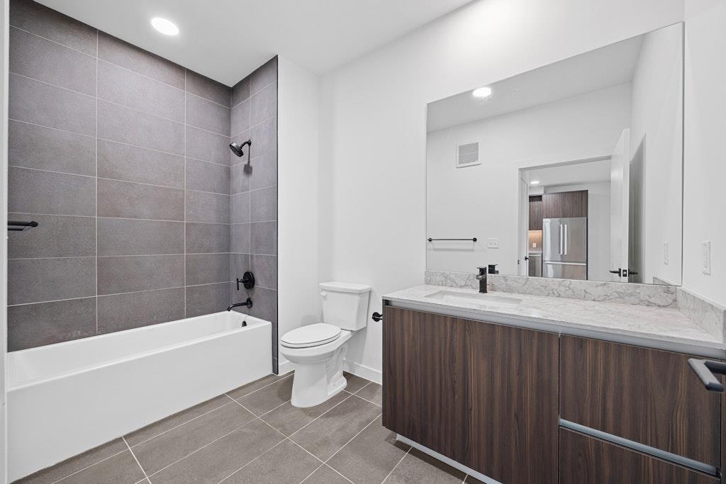 2209 S 1st St # 230, Austin, TX 78704