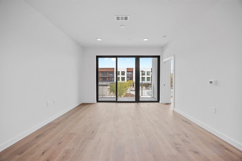 2209 S 1st St # 230, Austin, TX 78704