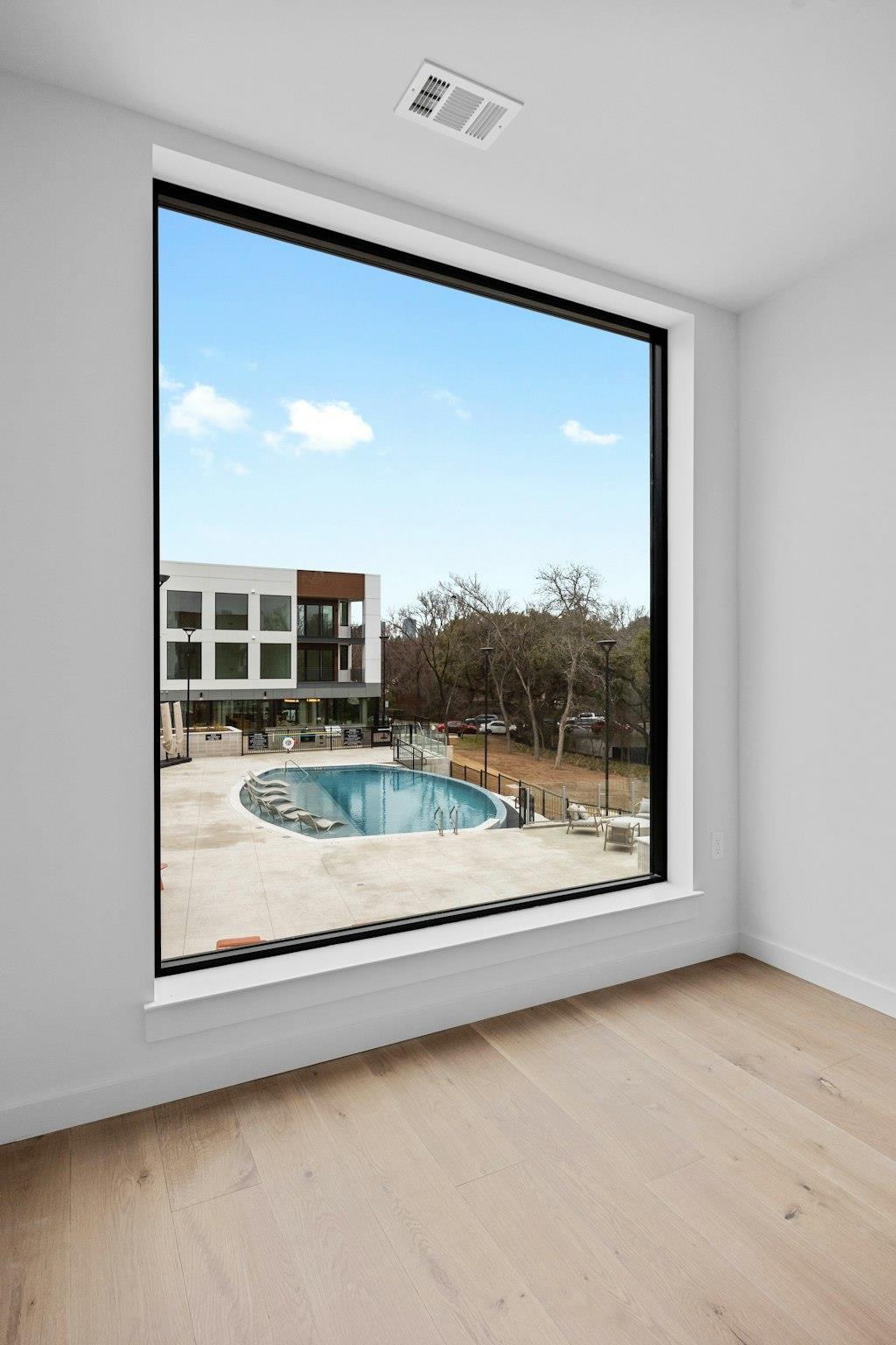 2209 S 1st St # 230, Austin, TX 78704