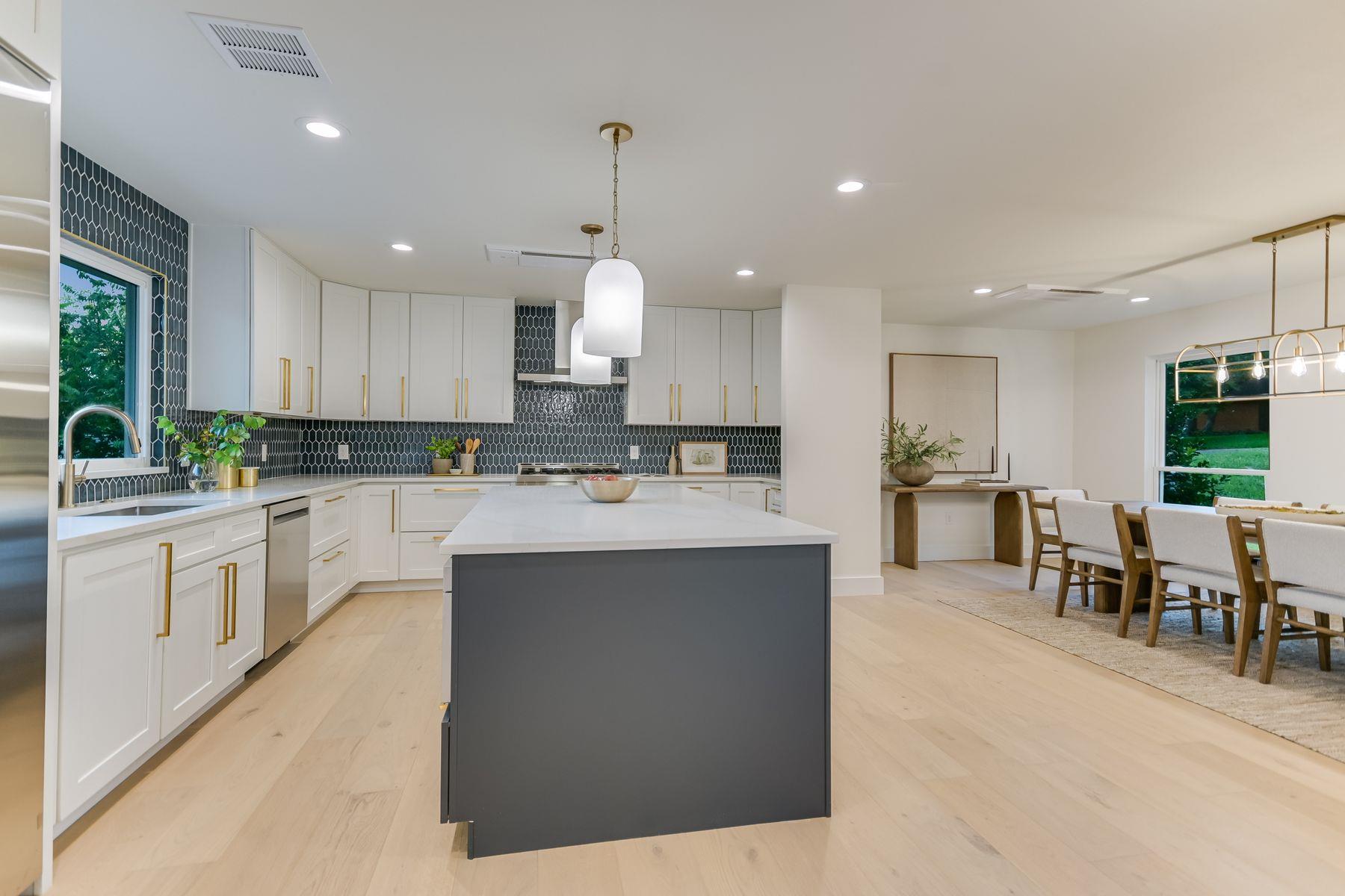 3104 Mistyglen Cir, Austin, TX 78746
