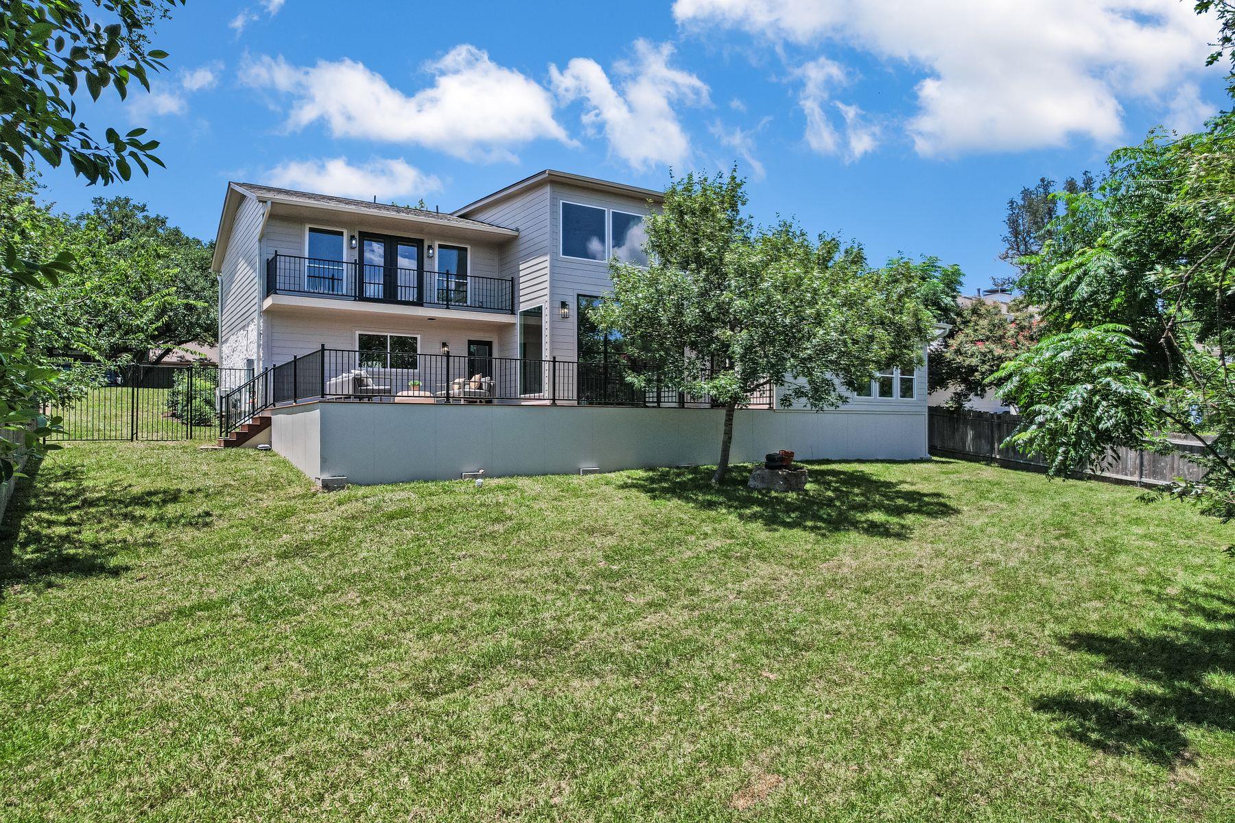 3104 Mistyglen Cir, Austin, TX 78746