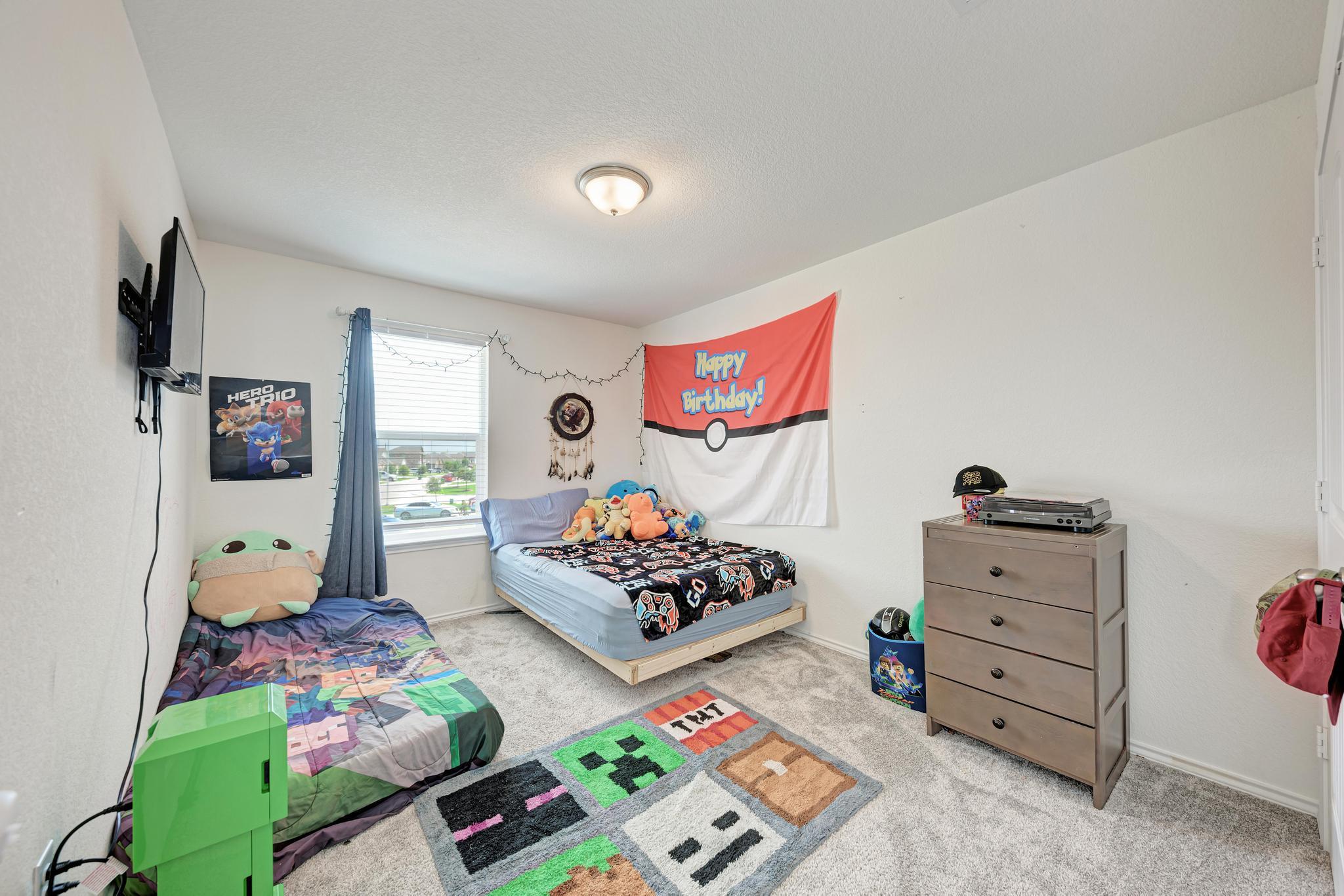1720 Foxglove Cir, Lockhart, TX 78644