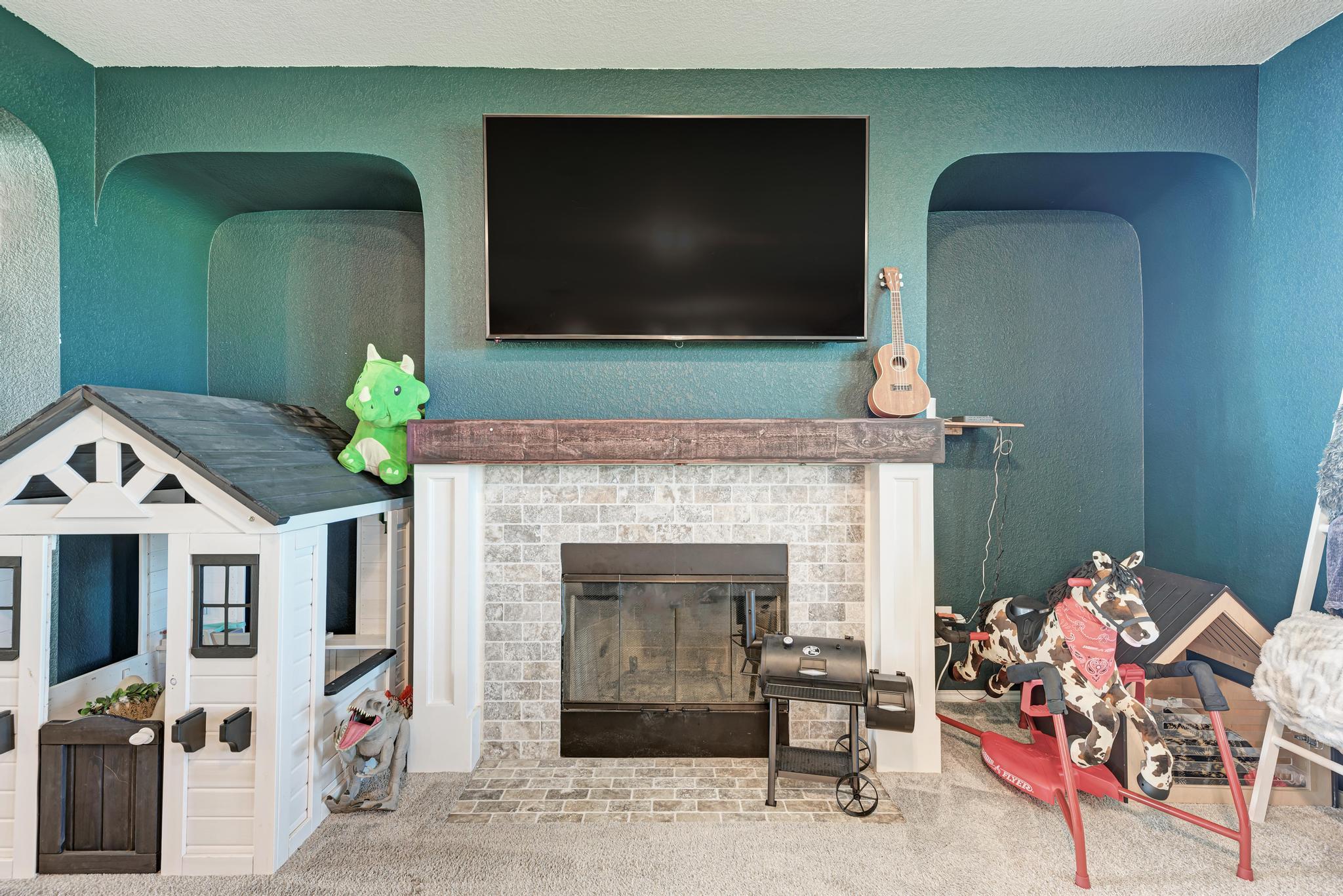 1720 Foxglove Cir, Lockhart, TX 78644