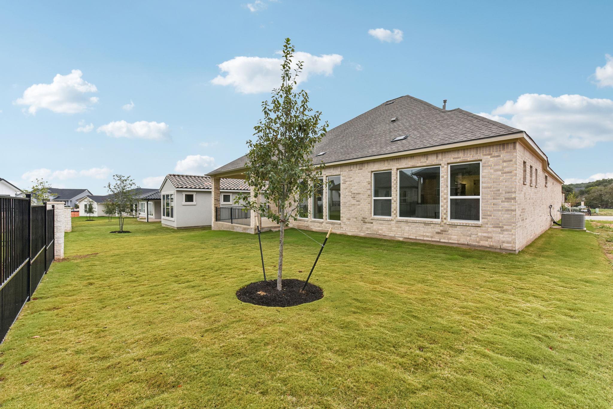 230 Olive Blossom Trl, San Marcos, TX 78666