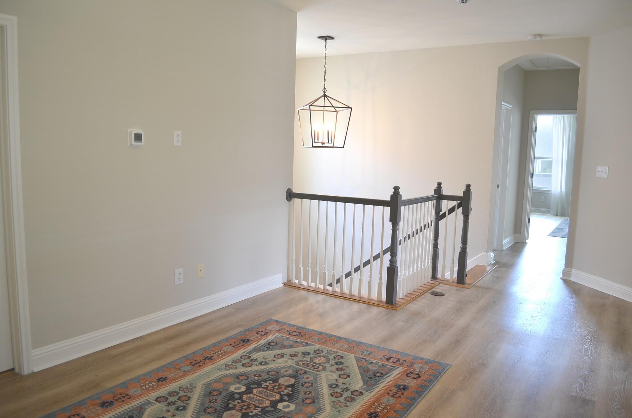 612 Twelve Oaks Ln, Austin, TX 78704