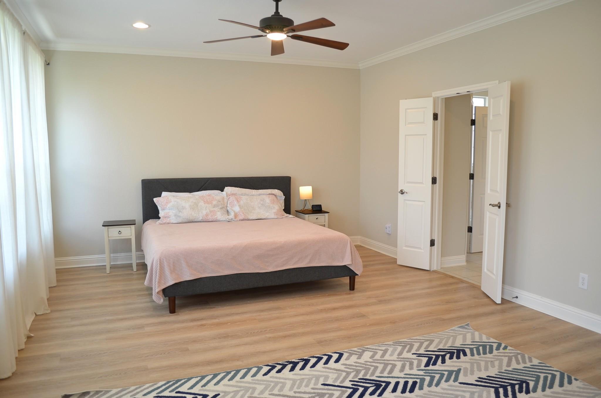 612 Twelve Oaks Ln, Austin, TX 78704