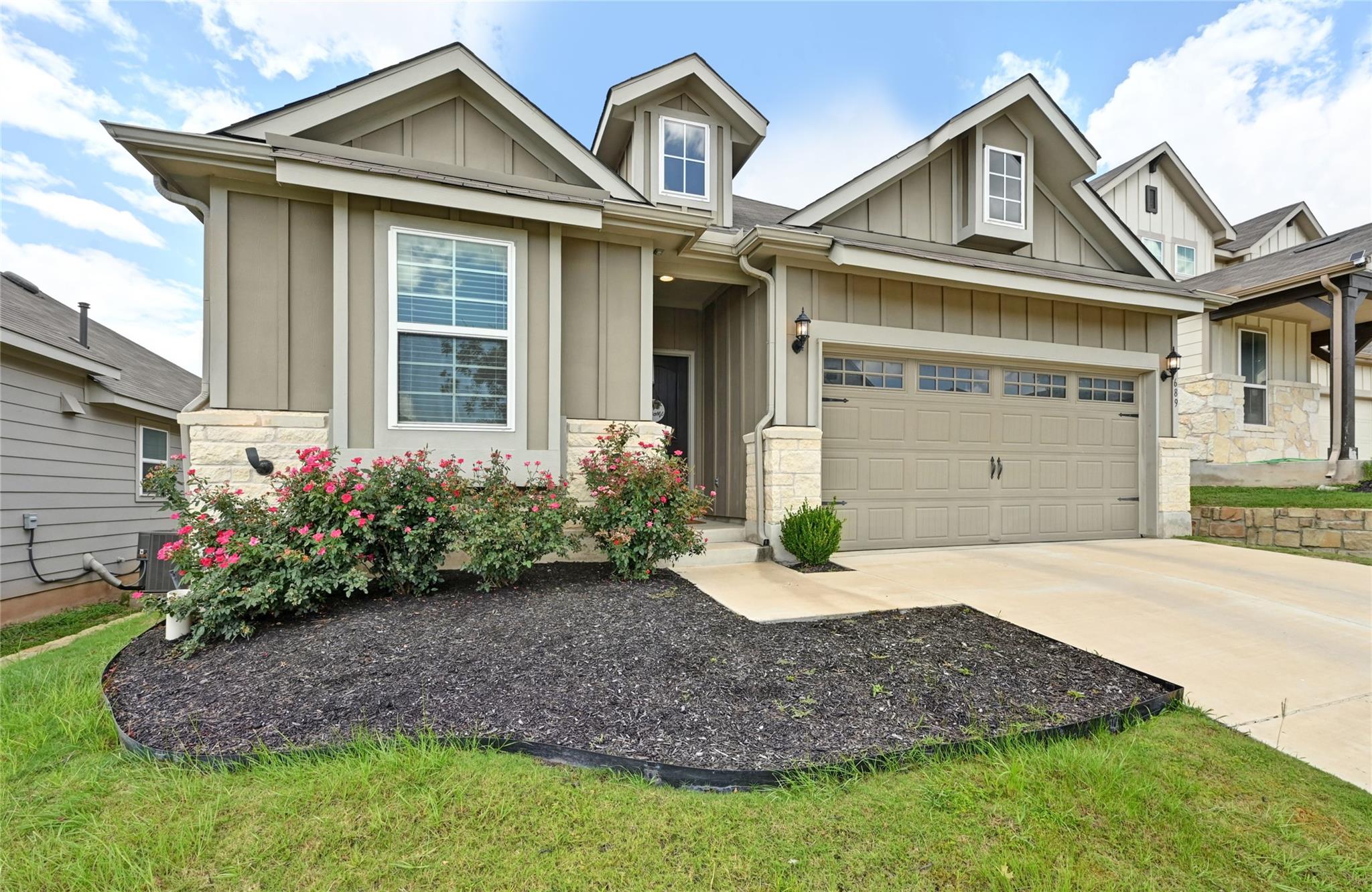 689 Bayberry Cir, Buda, TX 78610