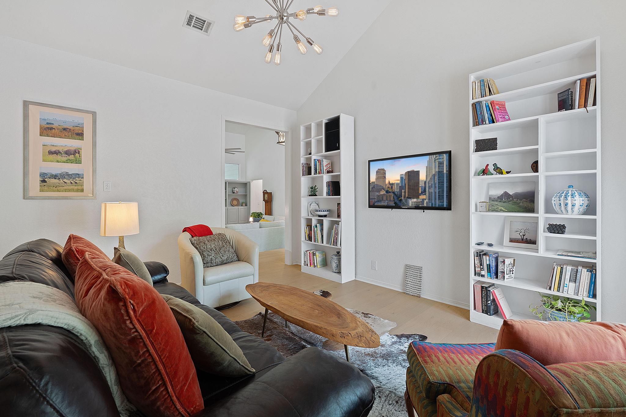 6302 Gato Path, Austin, TX 78731