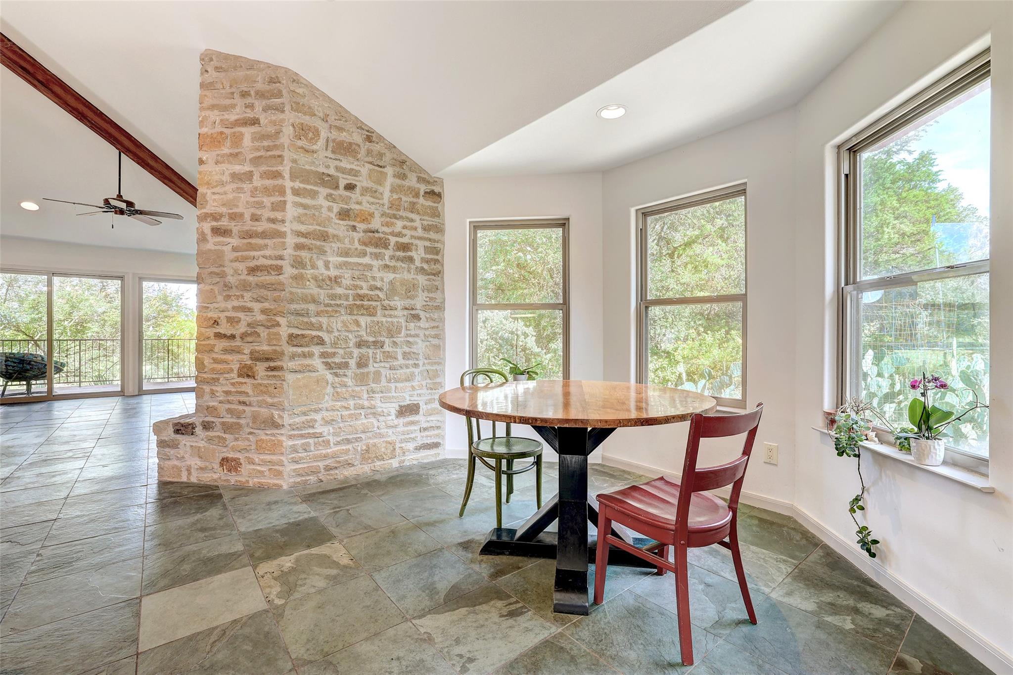 2905 Ticonderoga Cv, Lago Vista, TX 78645