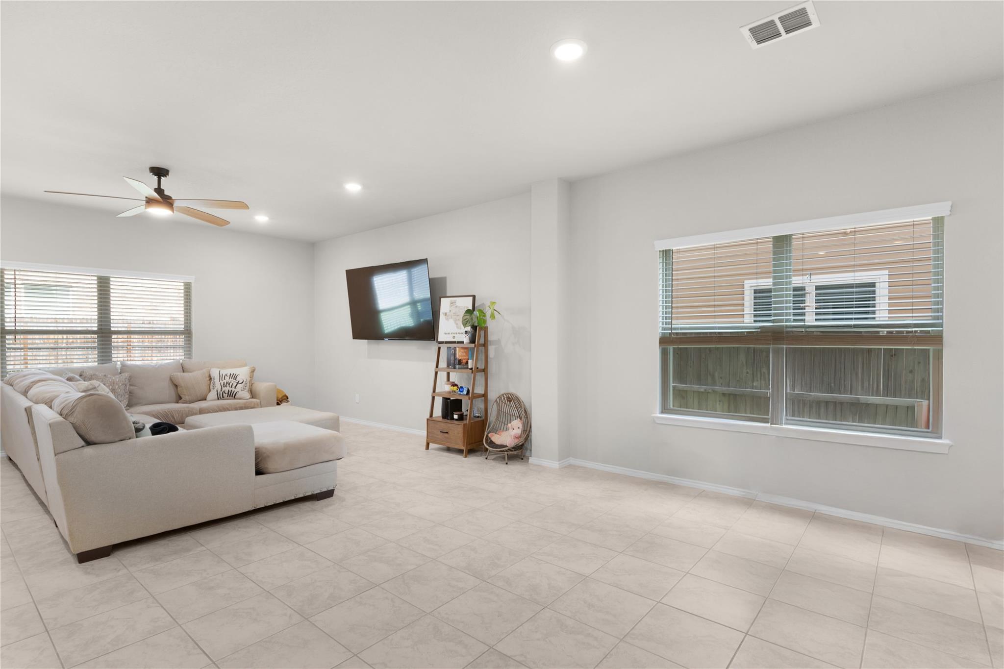 1027 Slight St. St, New Braunfels, TX 78130