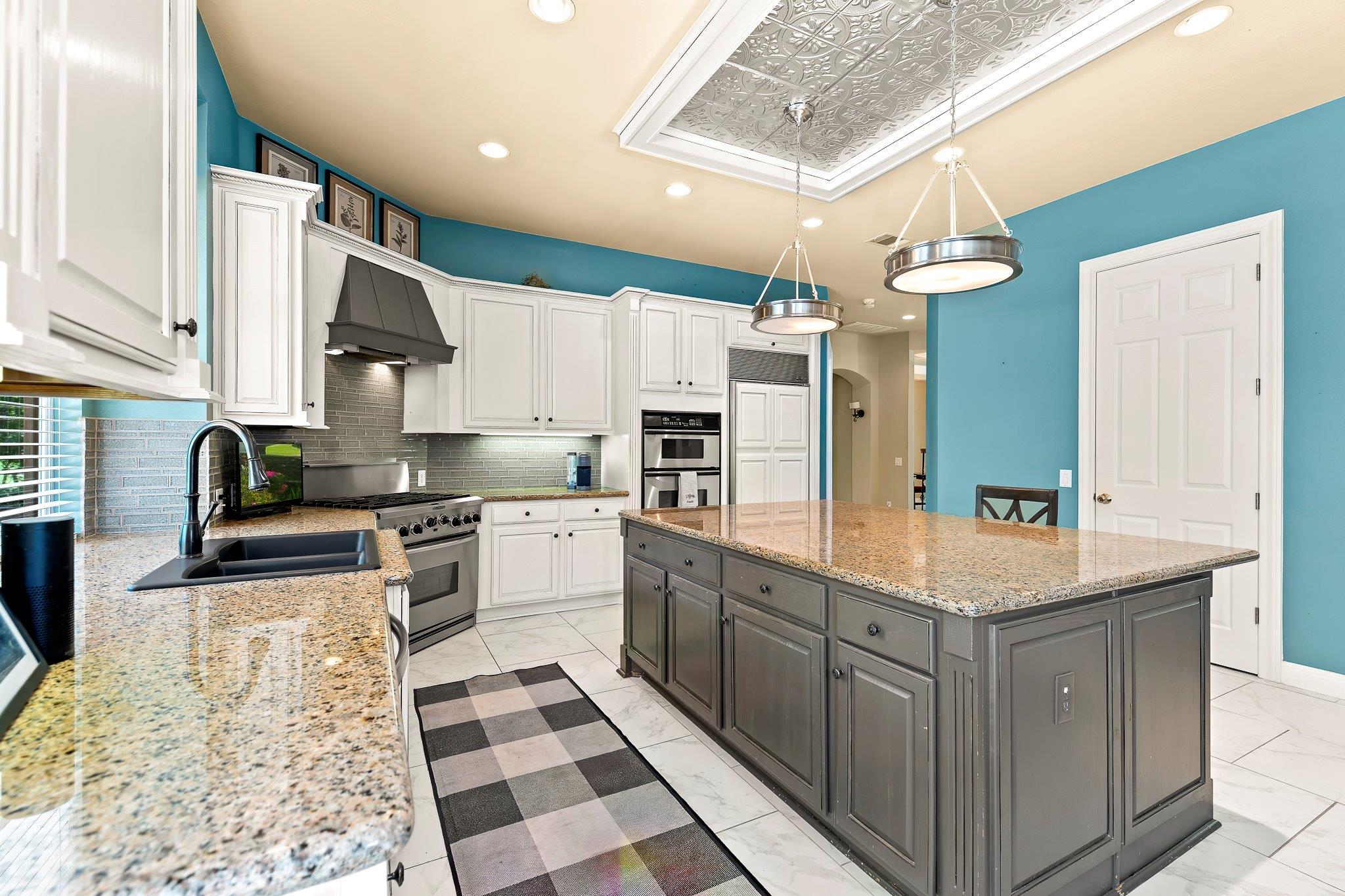 2261 HAMLET Cir, Round Rock, TX 78664