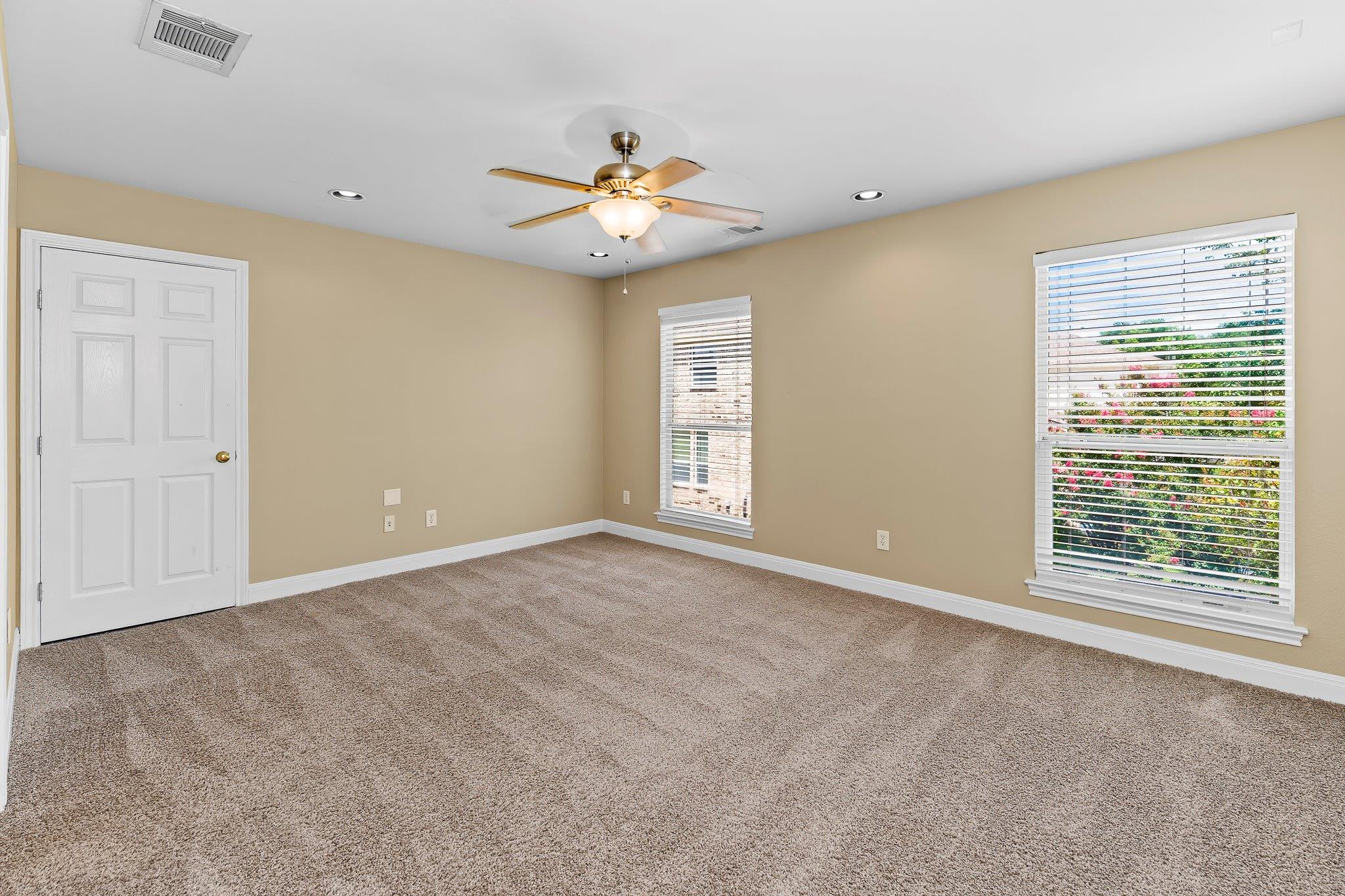 2261 HAMLET Cir, Round Rock, TX 78664