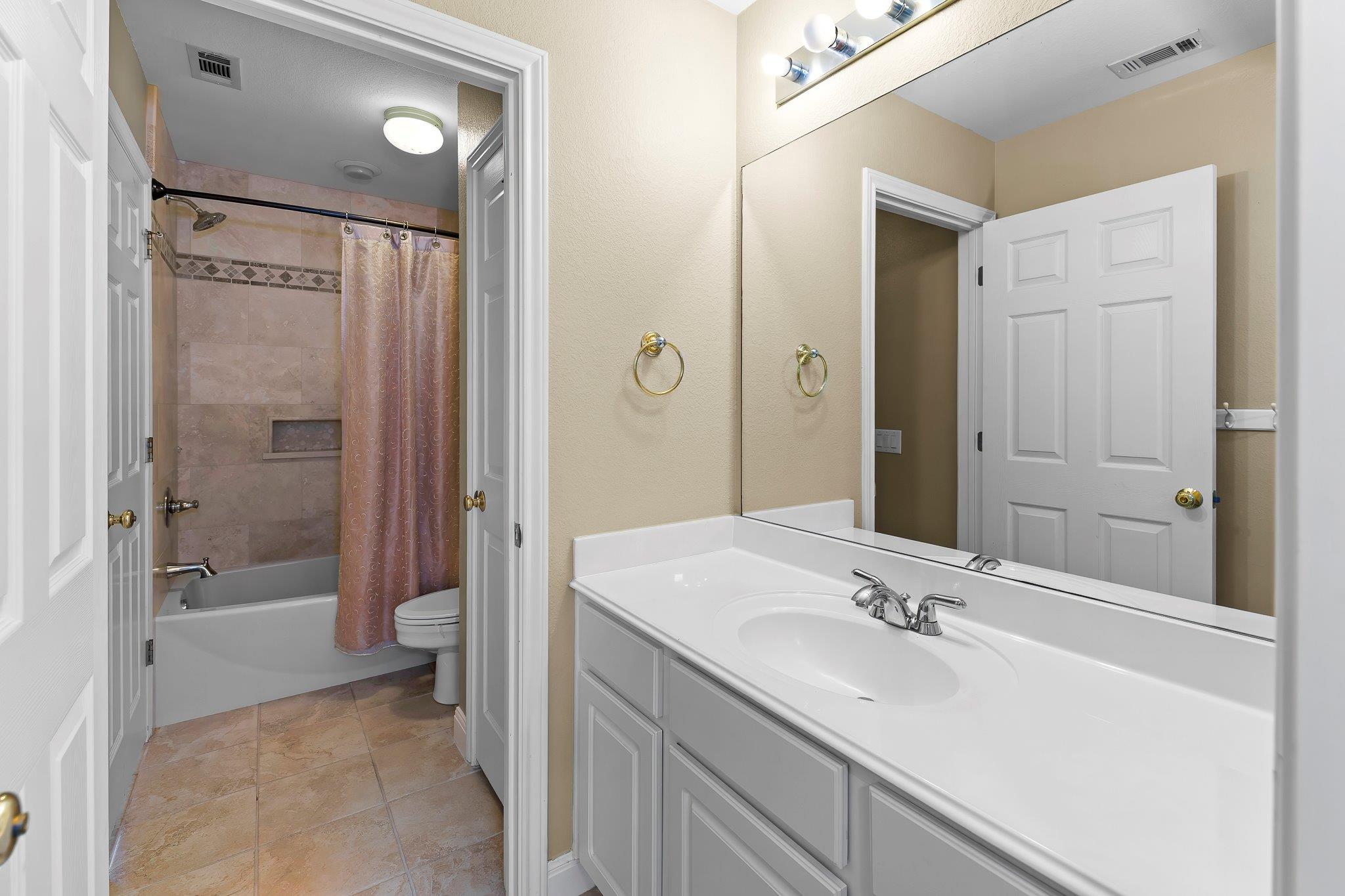 2261 HAMLET Cir, Round Rock, TX 78664