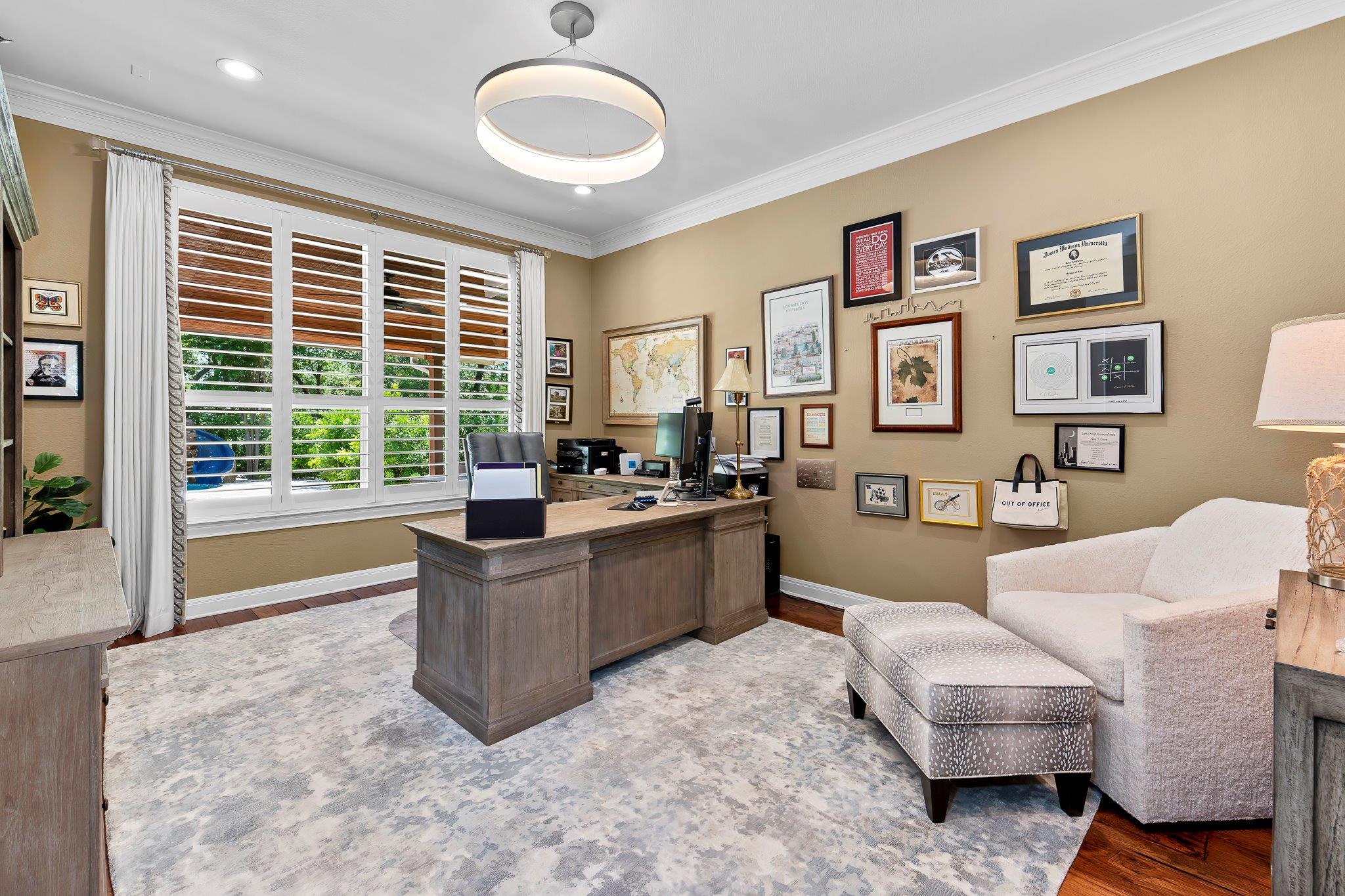 2261 HAMLET Cir, Round Rock, TX 78664