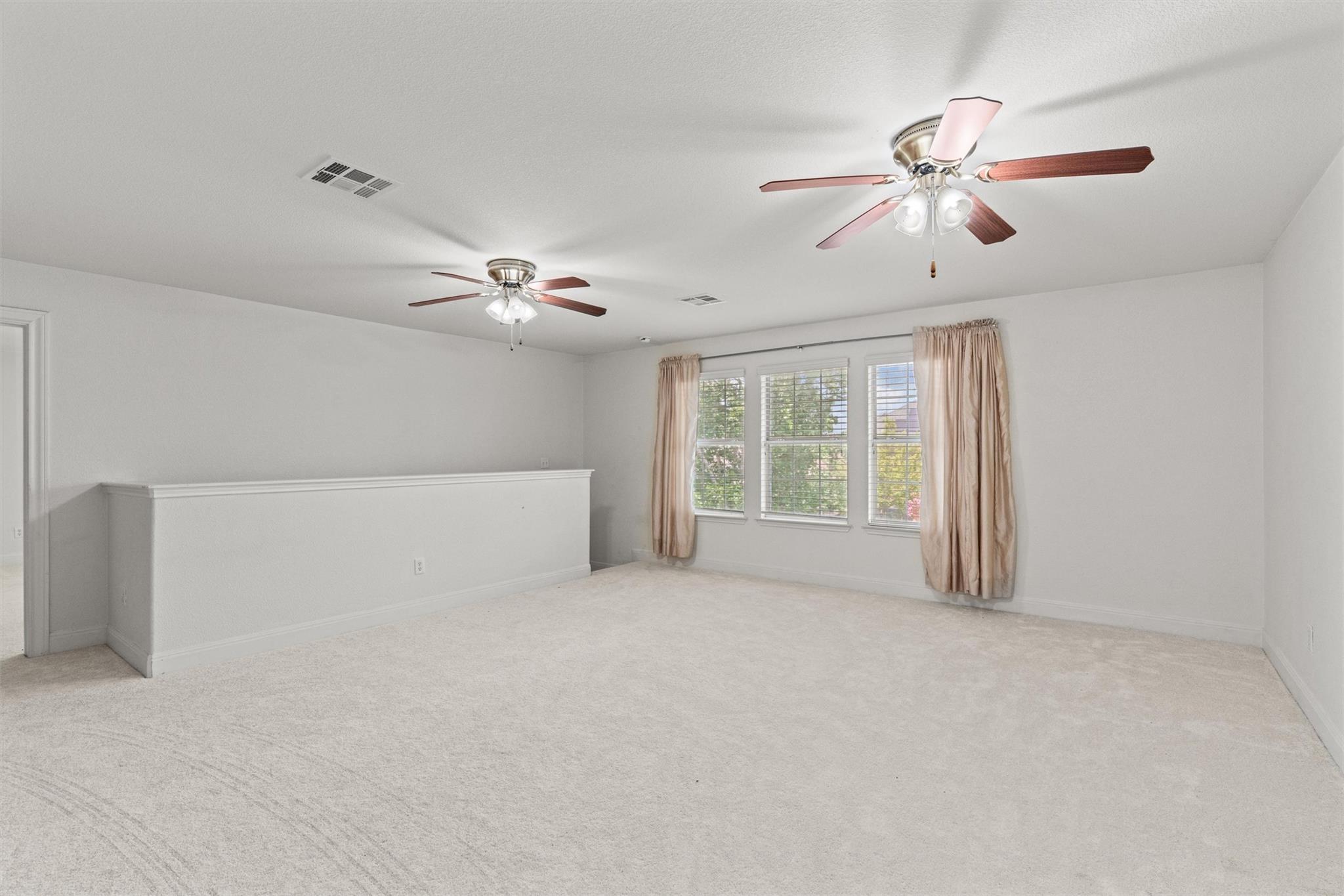 804 Yosemite Trl, Taylor, TX 76574