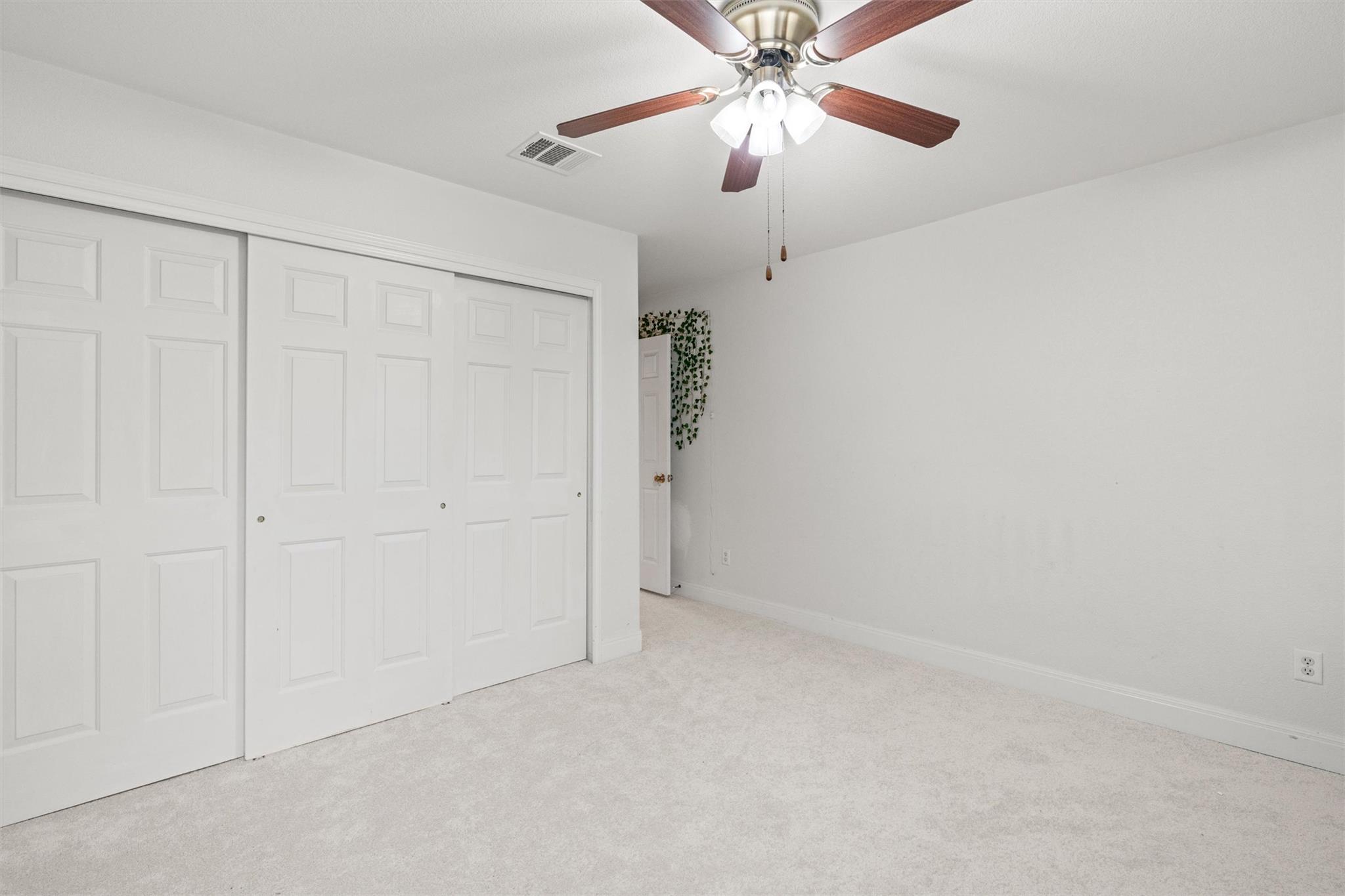 804 Yosemite Trl, Taylor, TX 76574