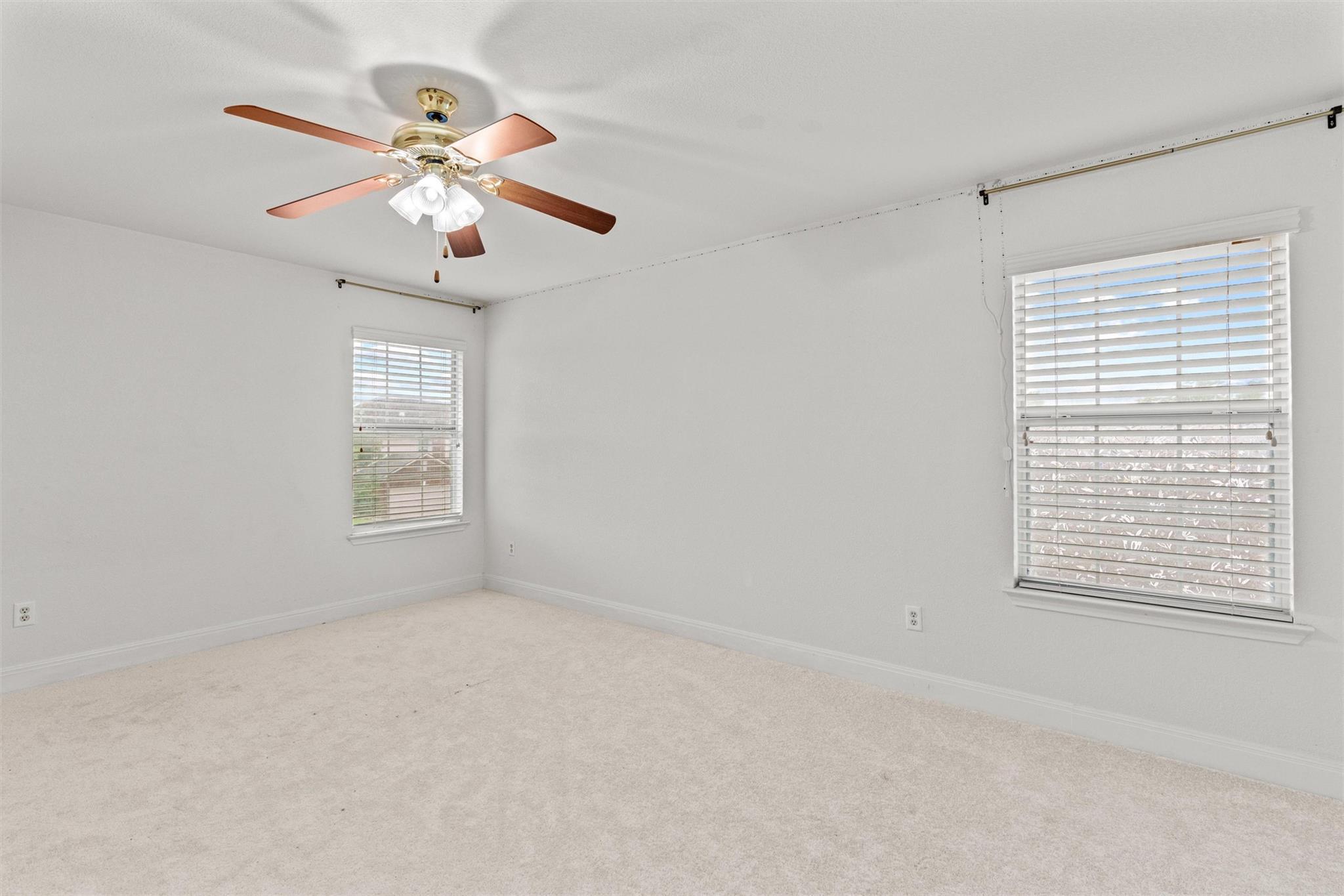 804 Yosemite Trl, Taylor, TX 76574