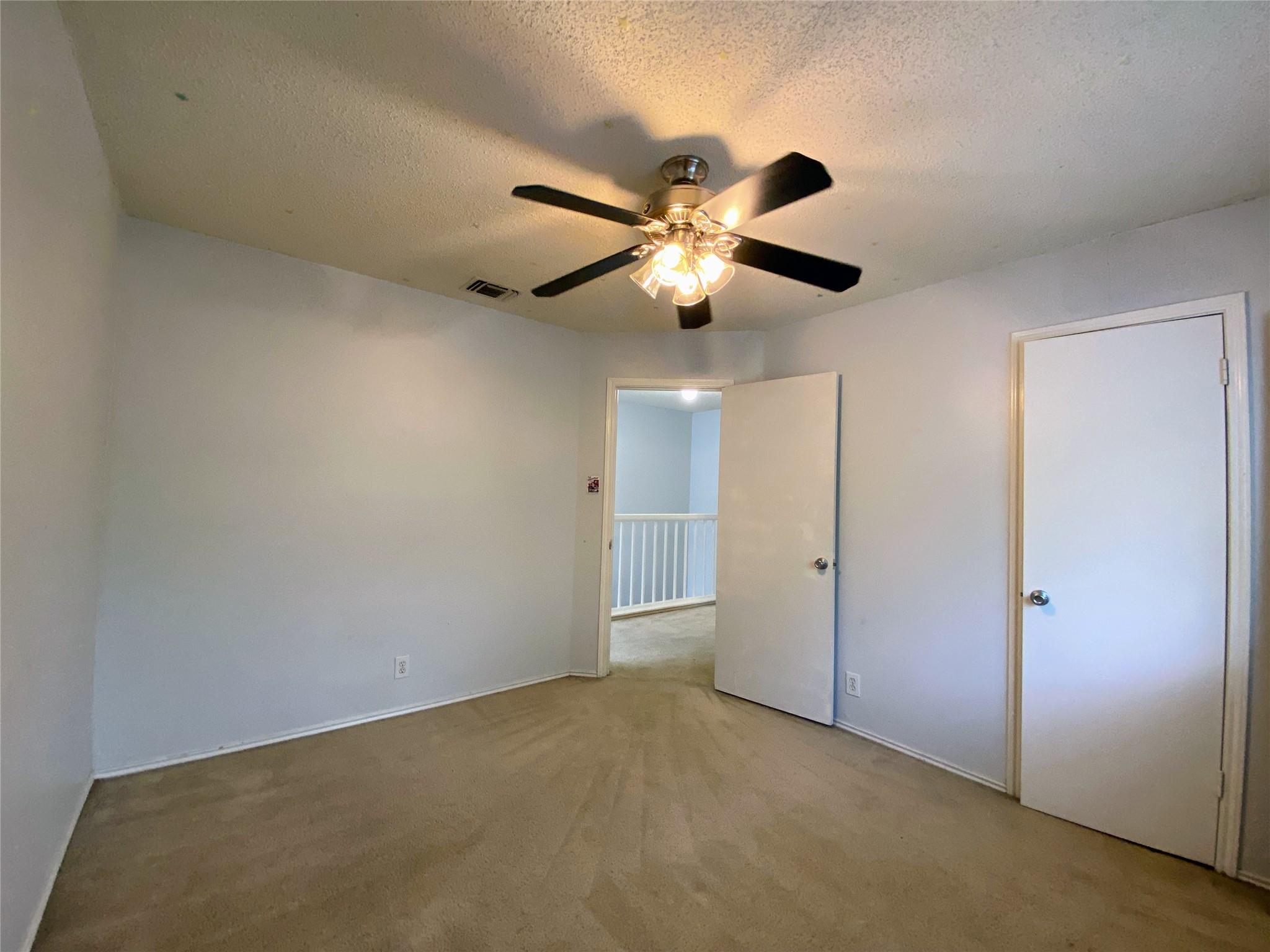 3215 Tree Grove Dr, San Antonio, TX 78247