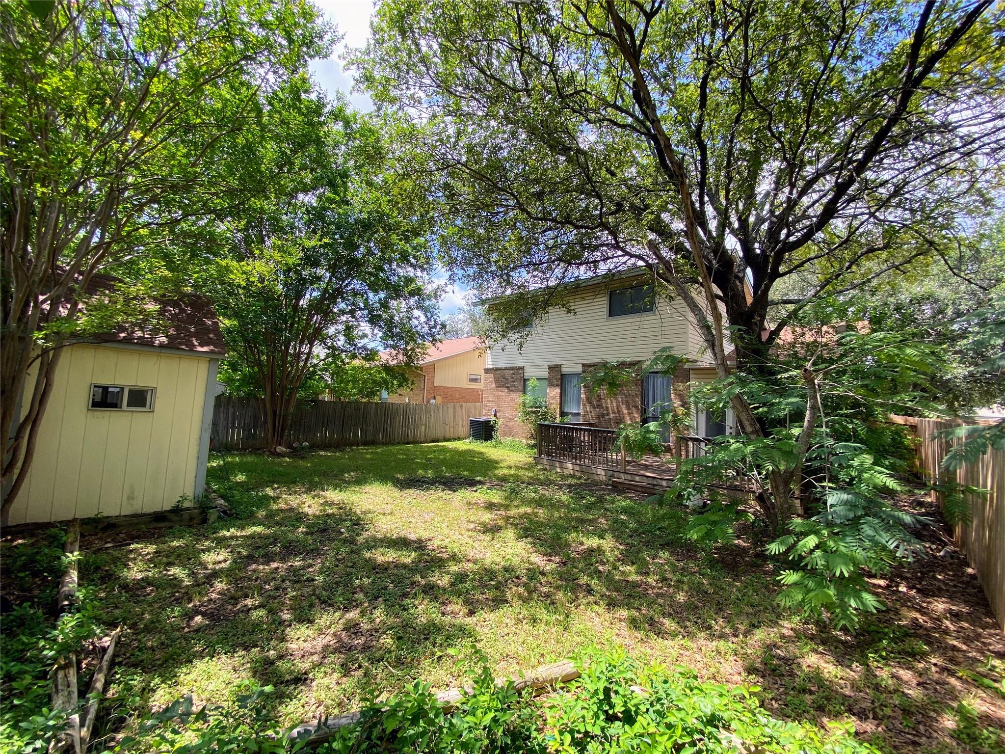 3215 Tree Grove Dr, San Antonio, TX 78247