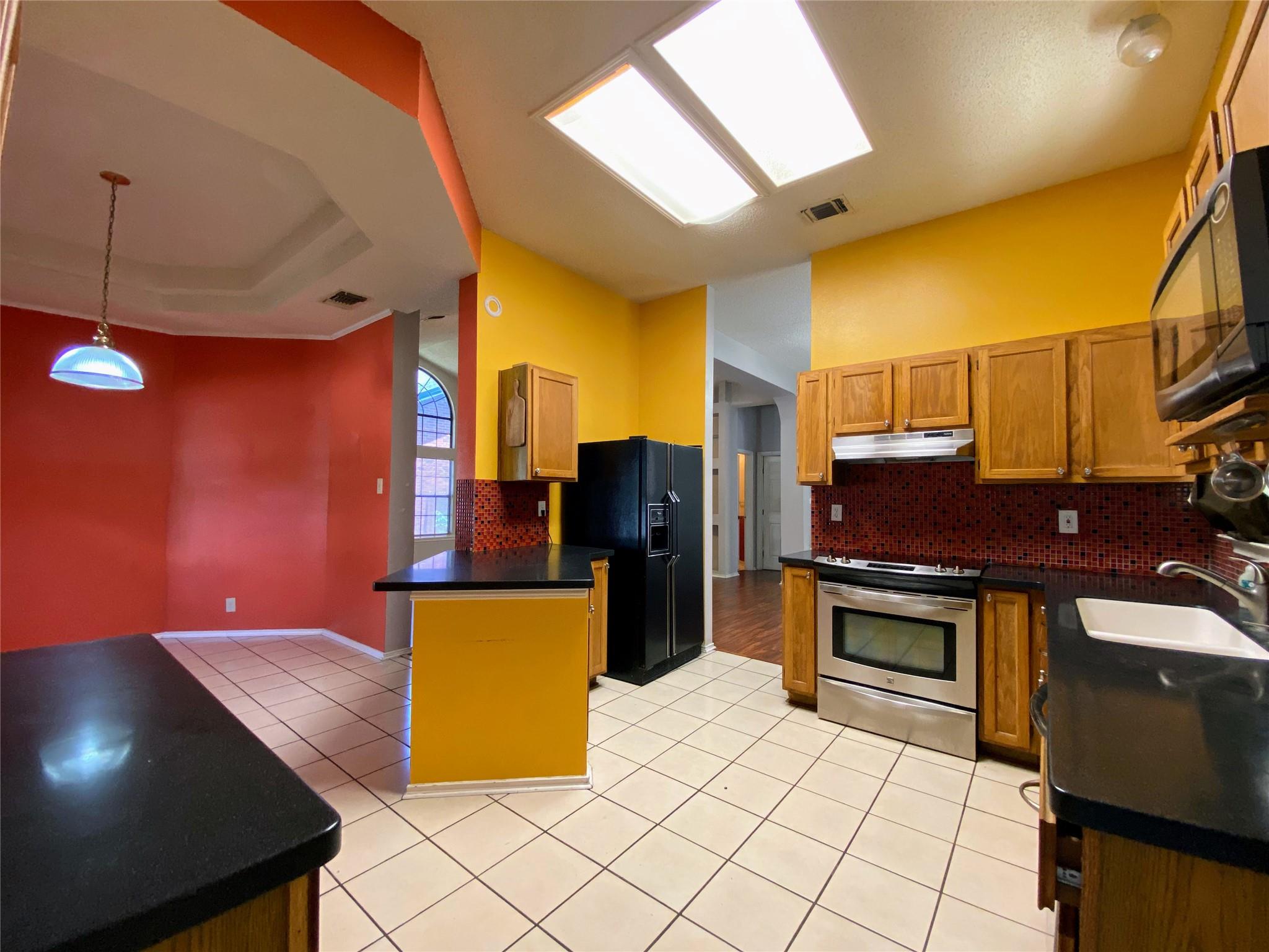 3215 Tree Grove Dr, San Antonio, TX 78247