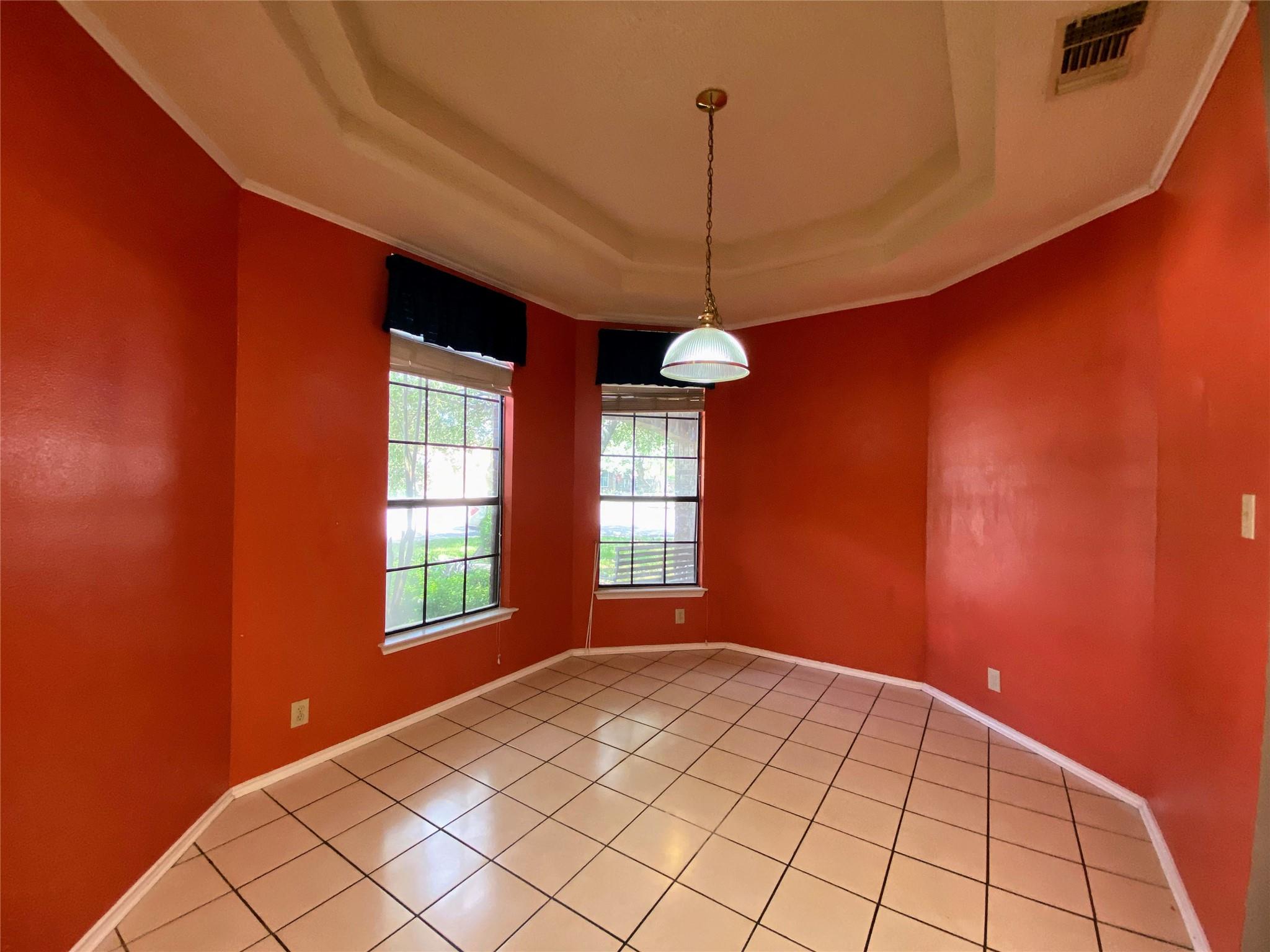 3215 Tree Grove Dr, San Antonio, TX 78247