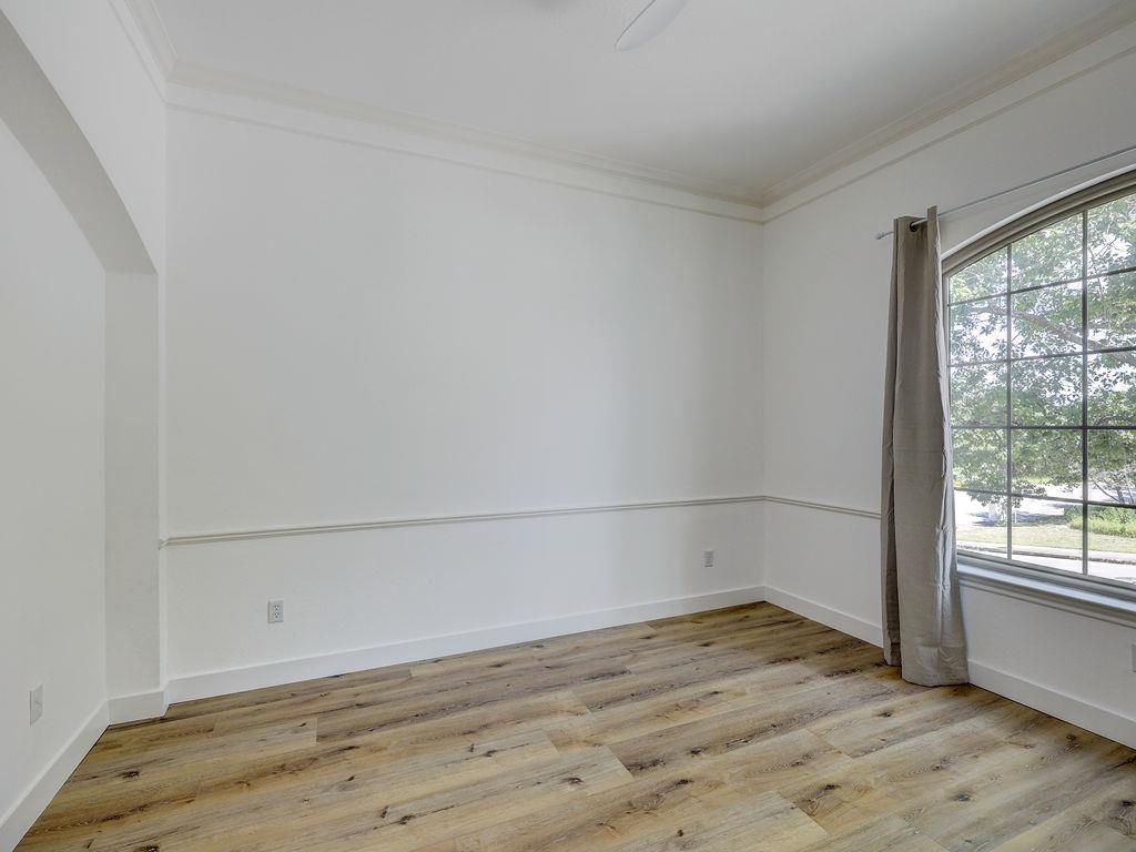 9902 Scenic Bluff Dr, Austin, TX 78733