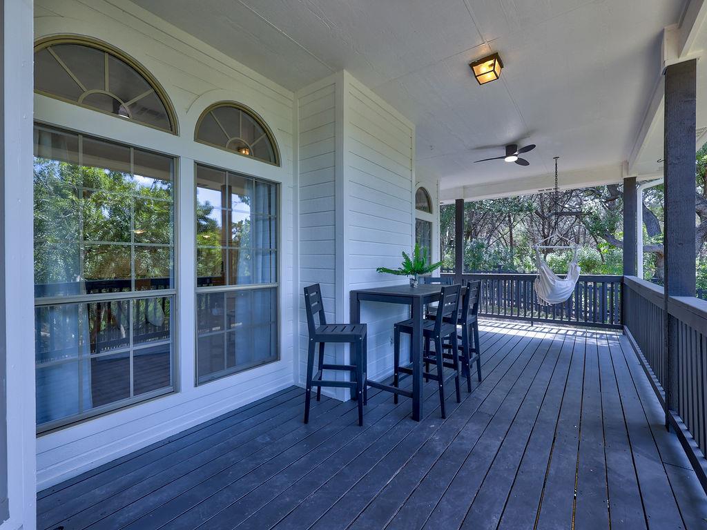 9902 Scenic Bluff Dr, Austin, TX 78733